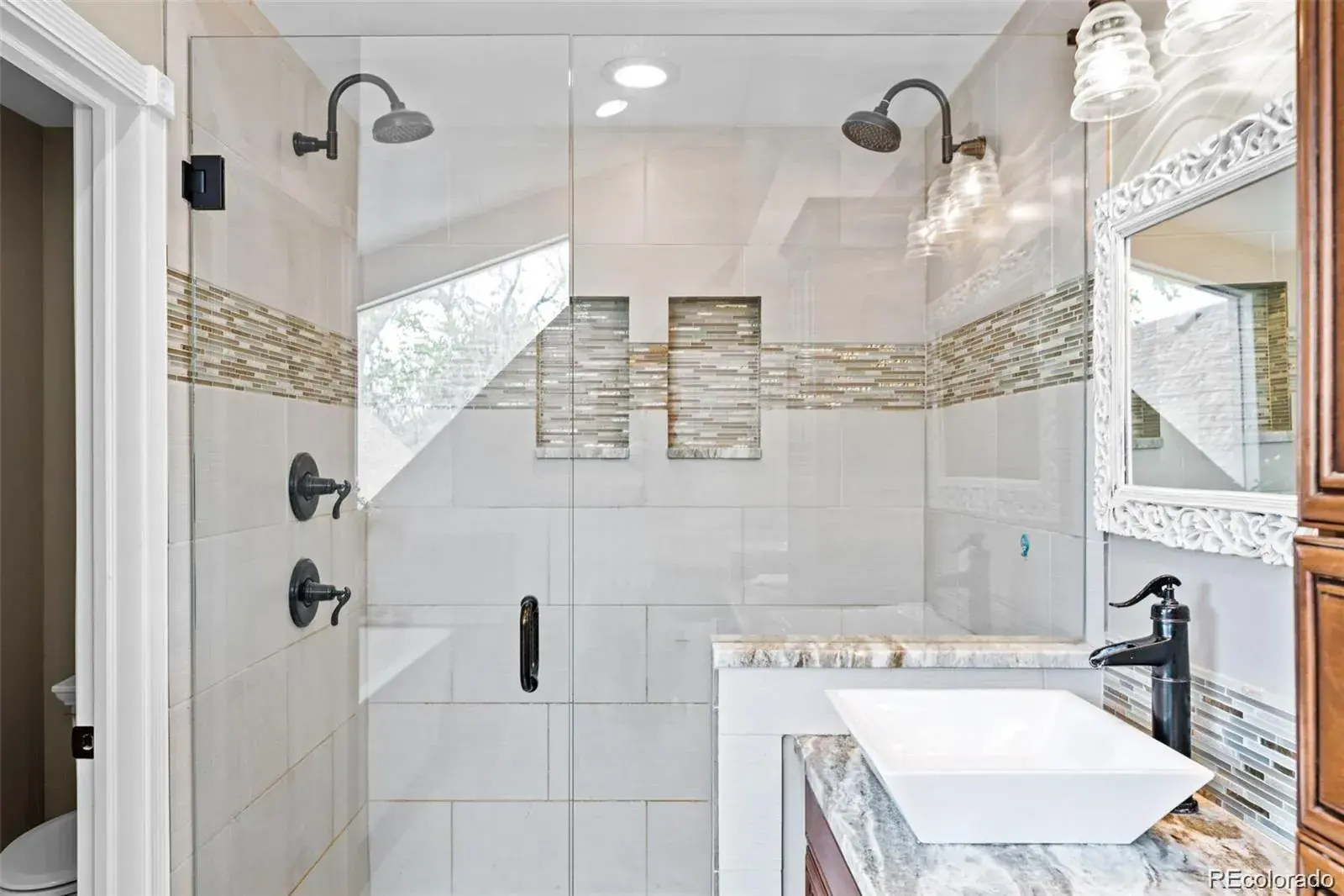 01152026012249 1600 13