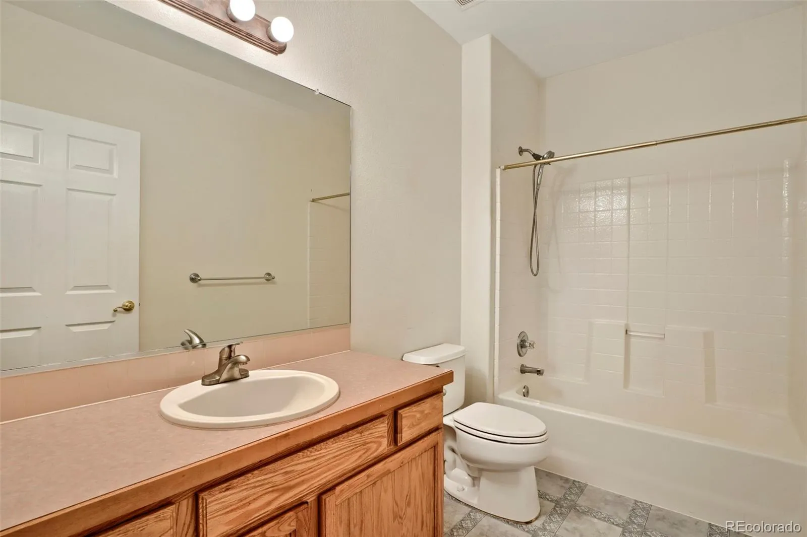 1013 Boxelder Circle Longmont CO 80503 MLS #REC7240507 05212026184845 1600 22