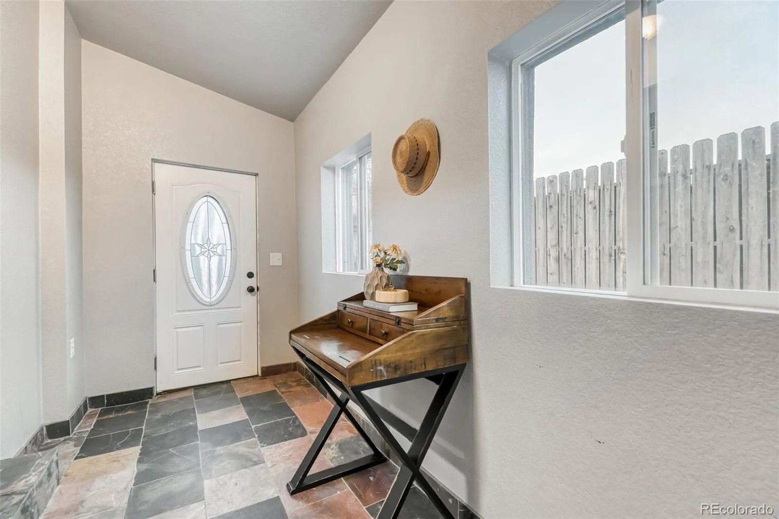 04042026005704 1600 10