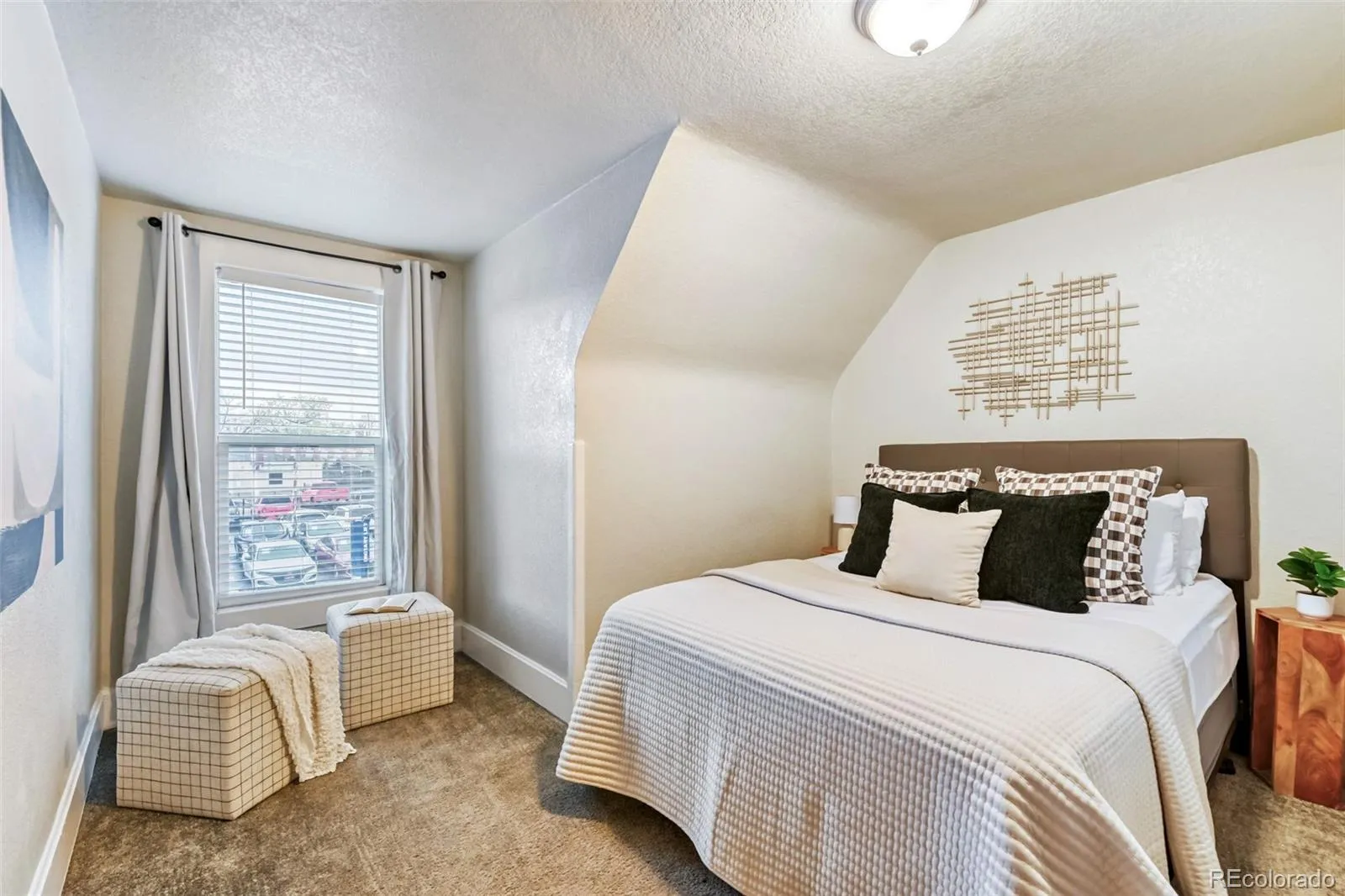 04042026005704 1600 17