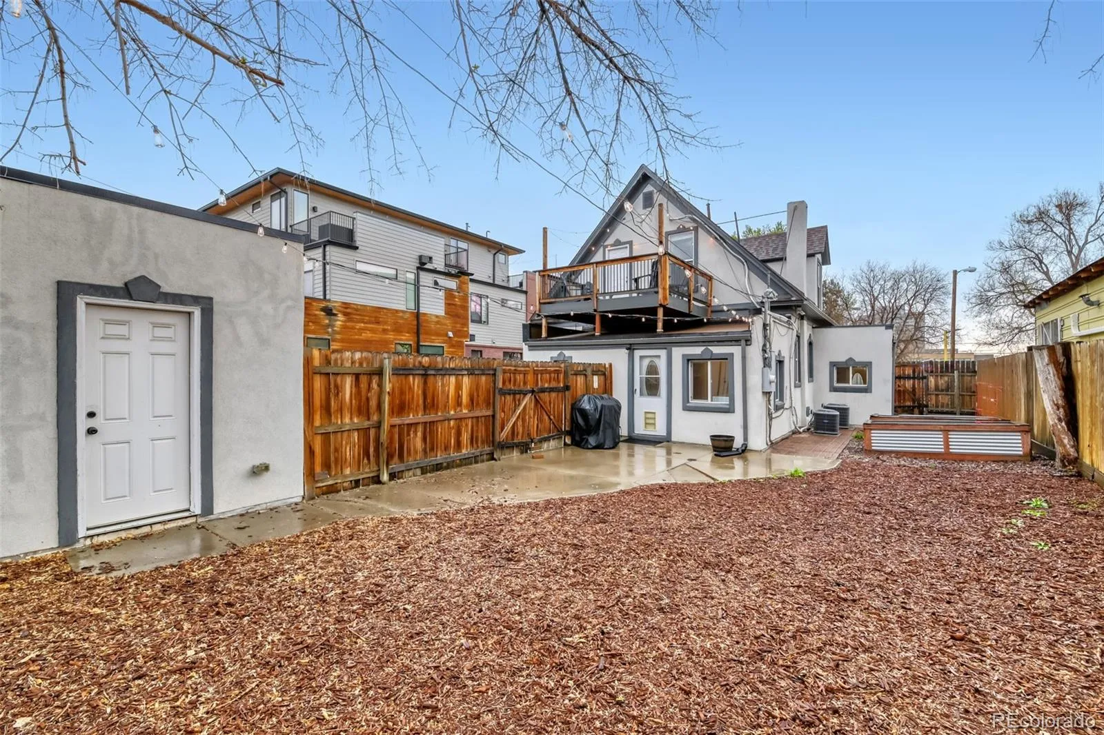 04042026005704 1600 26