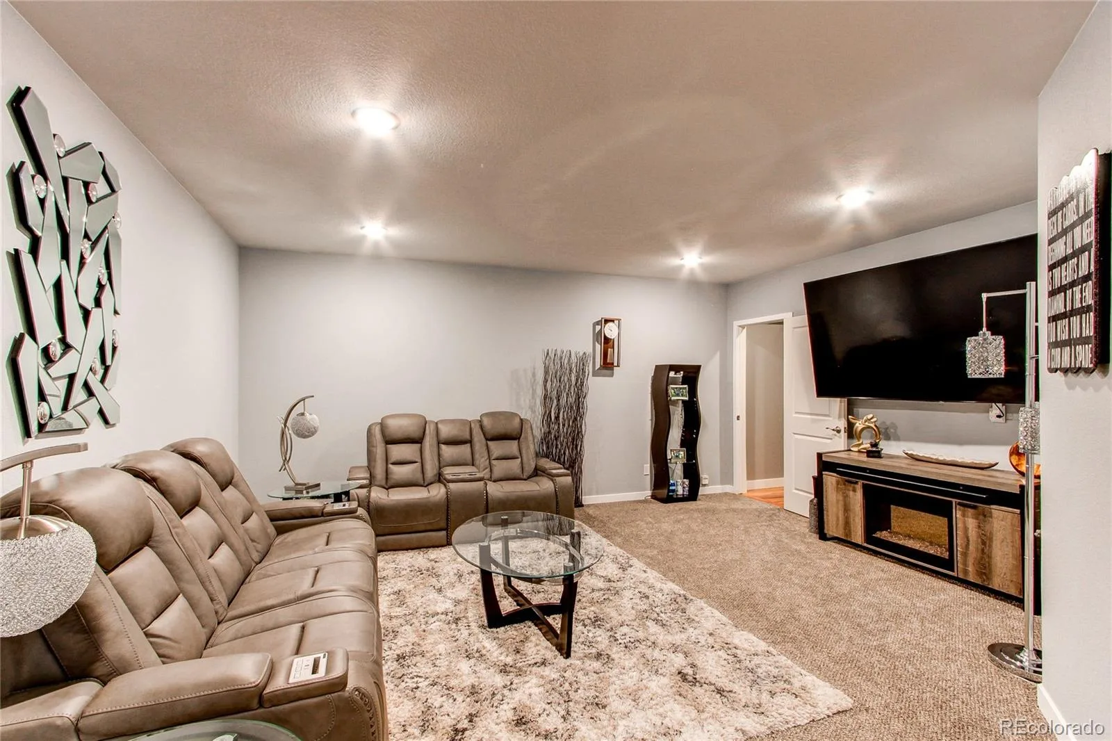 2227 Rosette Lane Castle Rock CO 80104 | MLS #REC7241865 07182026173350 1600 24