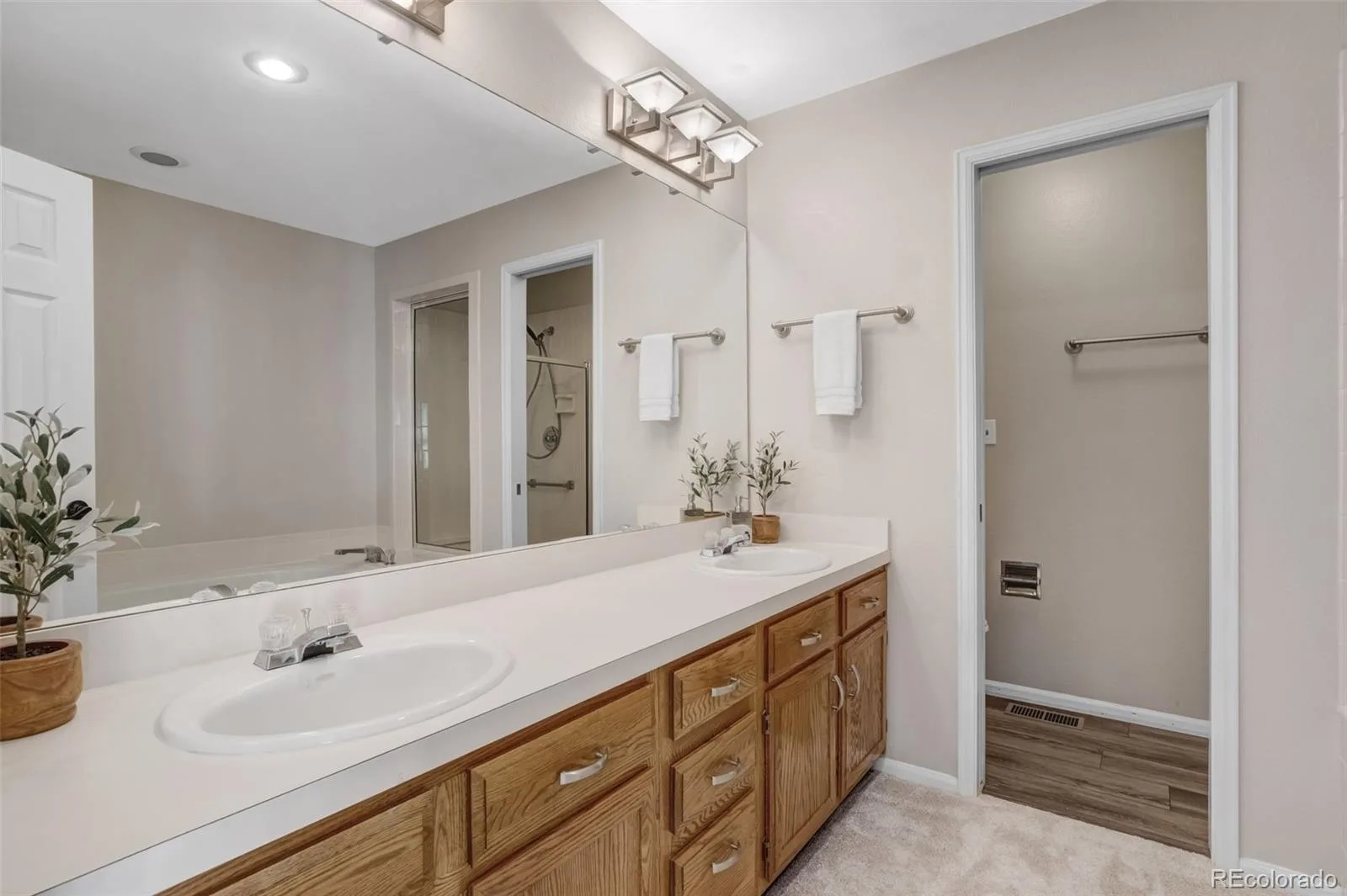 5339 S Cody Street Littleton CO 80123 | MLS #REC7242222 08142026194434 1600 13