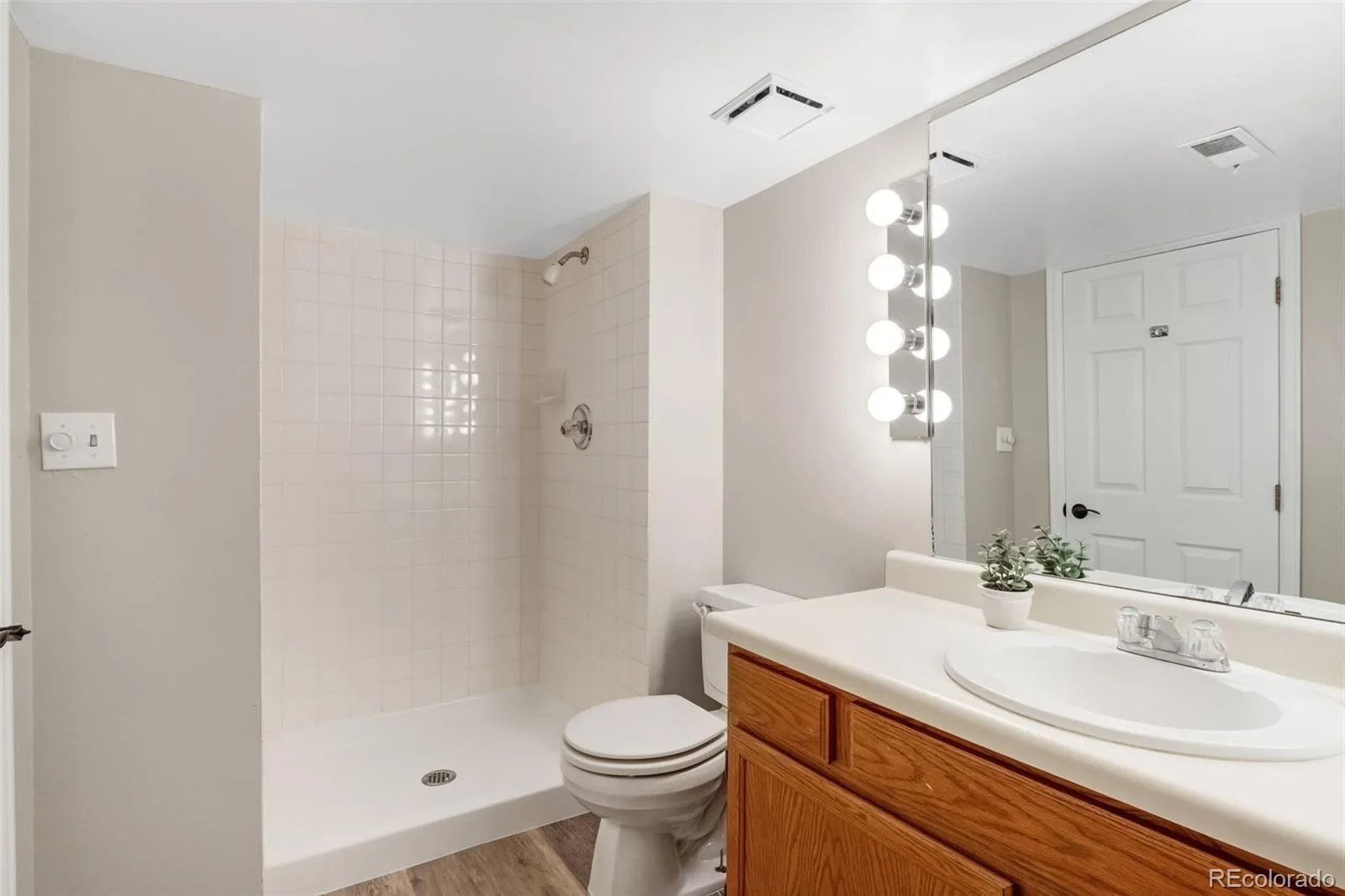 5339 S Cody Street Littleton CO 80123 | MLS #REC7242222 08142026194434 1600 23