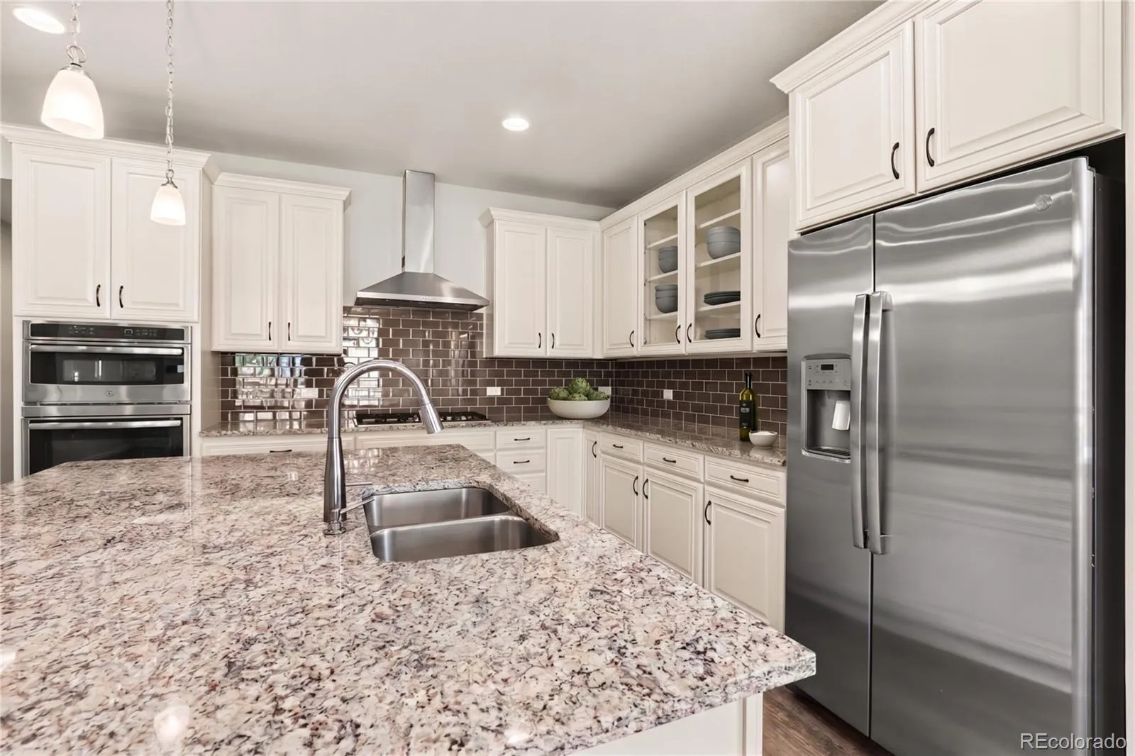 22669 E Tufts Place Aurora CO 80015 MLS #REC7242227 05202026235141 1600 5