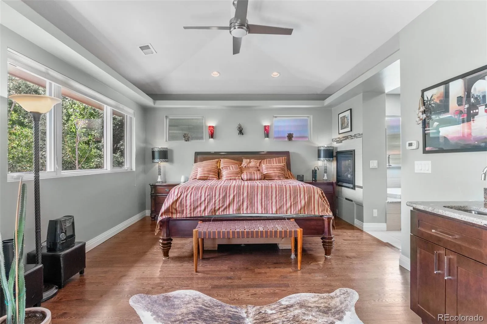 04152026193553 1600 22