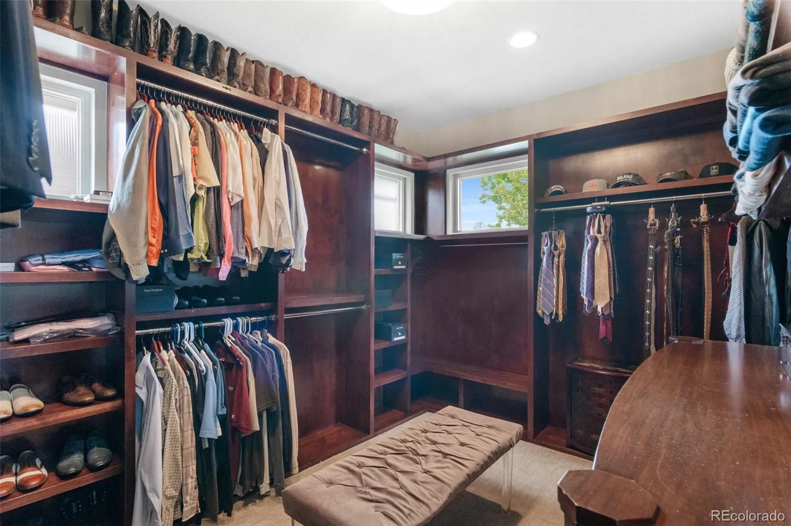 04152026193553 1600 23