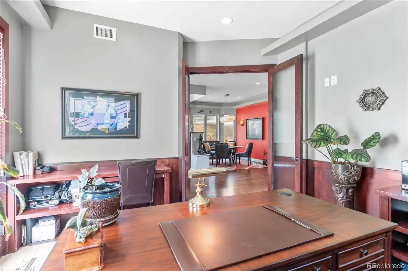 04152026193553 1600 9