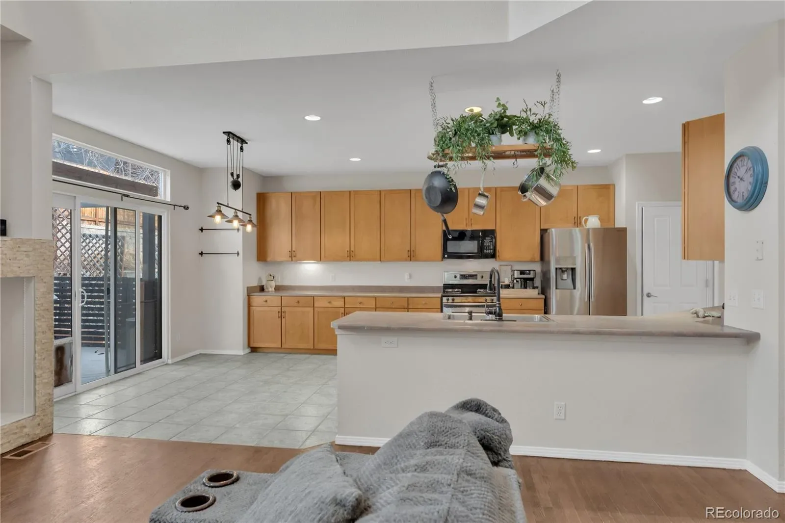 4531 Cedar Glen Place Castle Rock CO 80109 | MLS #REC7243693 03132026013829 1600 11