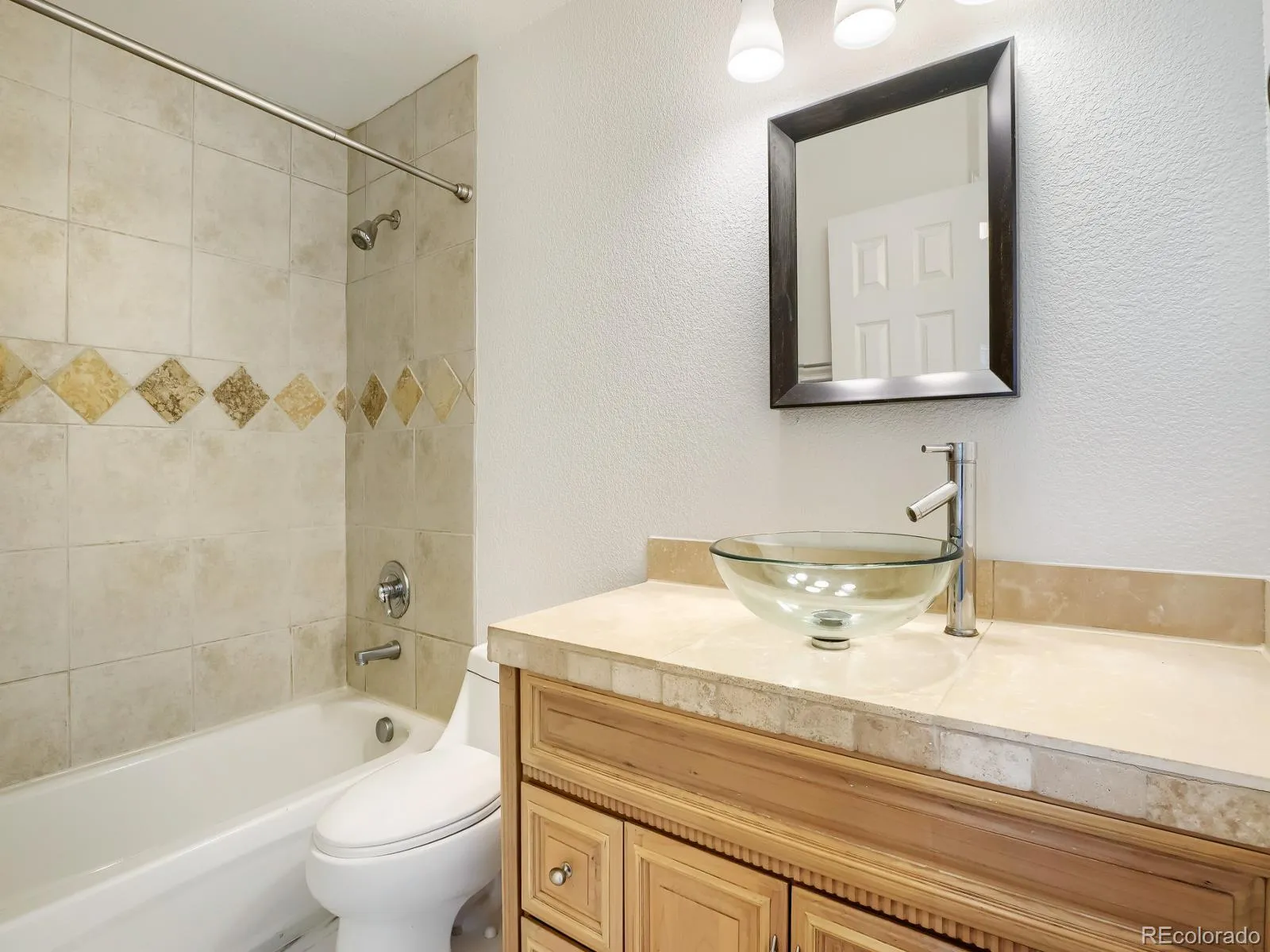 2250 N Washington Street Denver CO 80205 MLS #REC7244240 05232026095531 1600 20