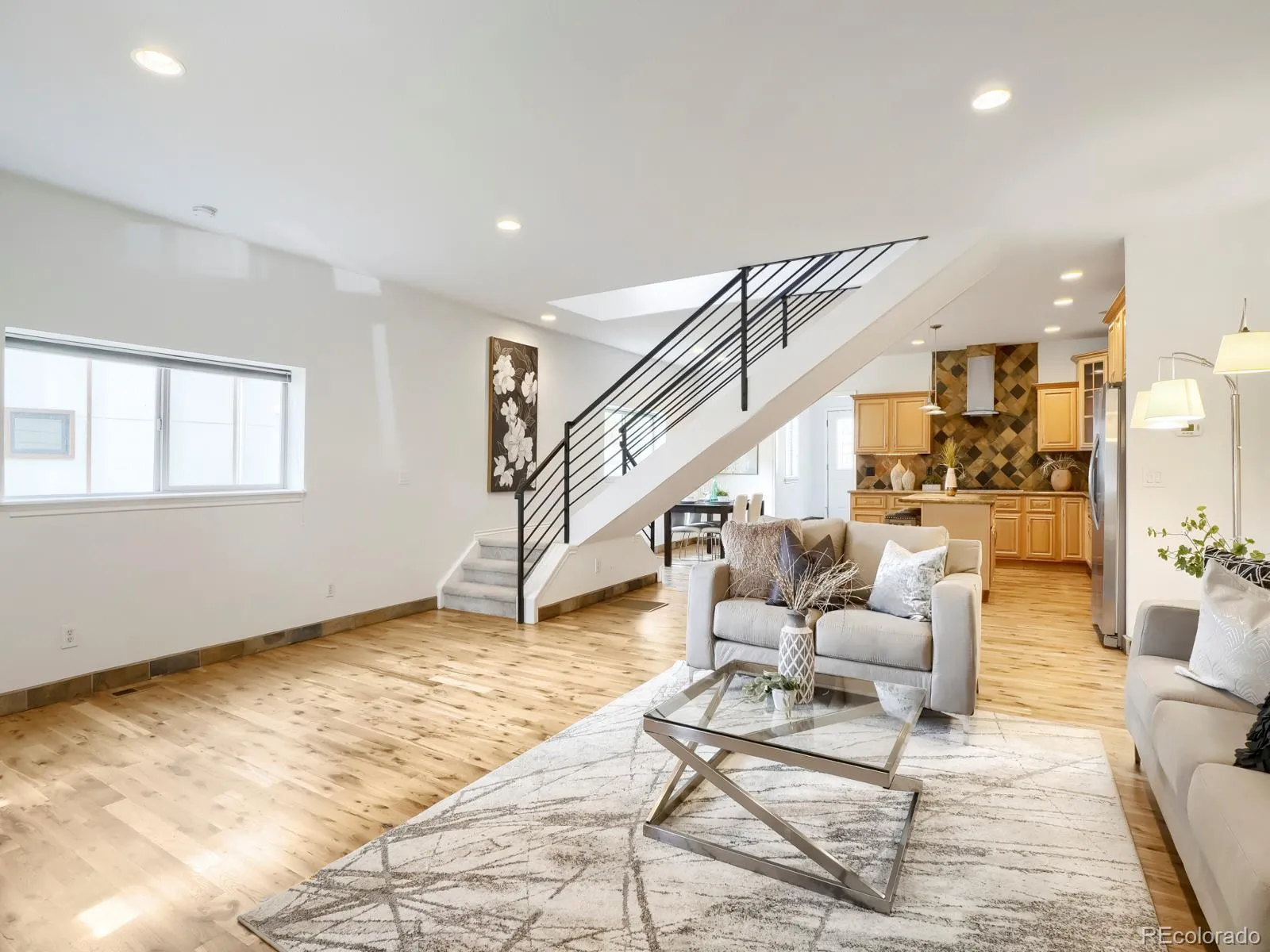2250 N Washington Street Denver CO 80205 MLS #REC7244240 05232026095531 1600 5