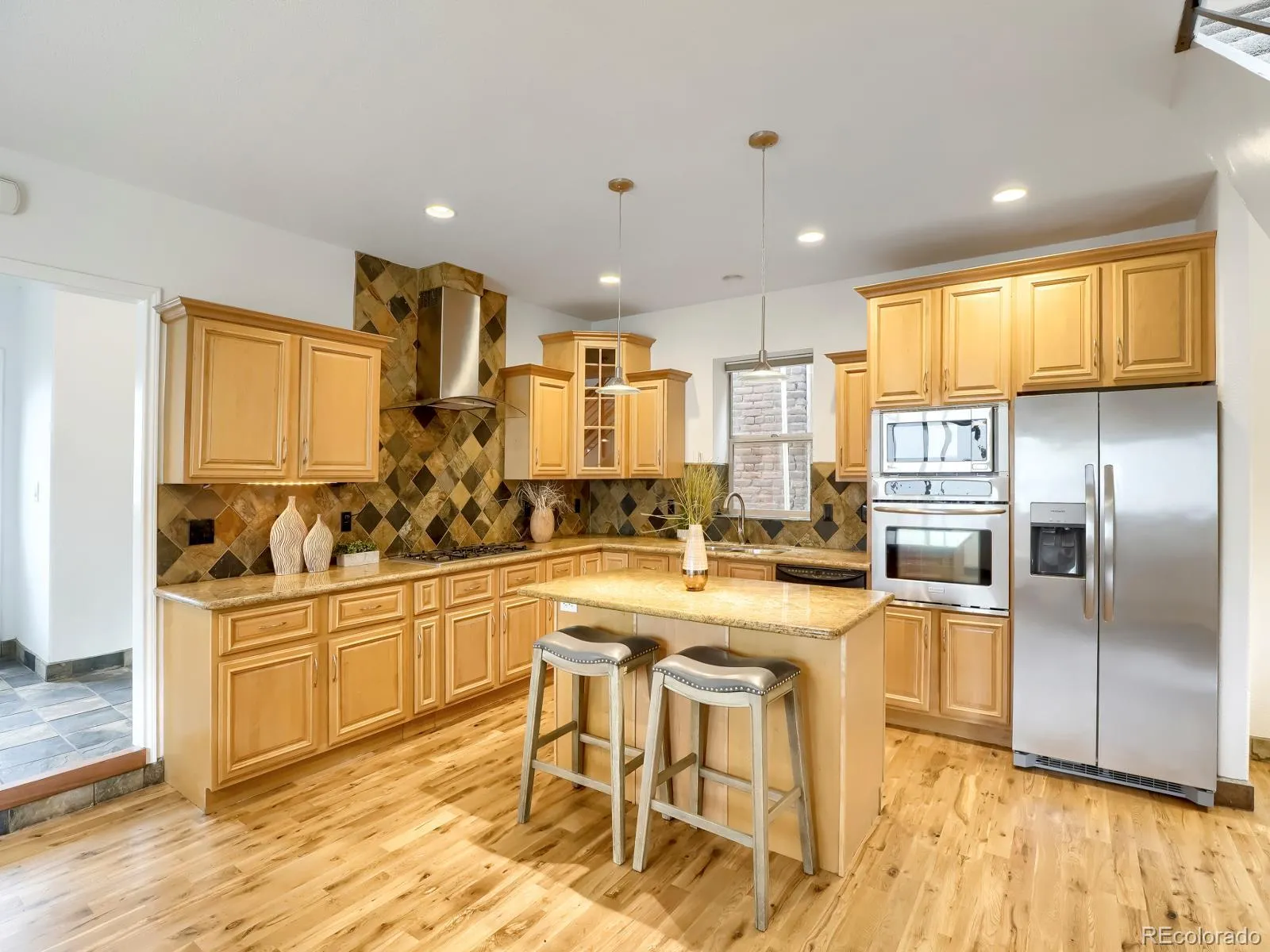 2250 N Washington Street Denver CO 80205 MLS #REC7244240 05232026095531 1600 7
