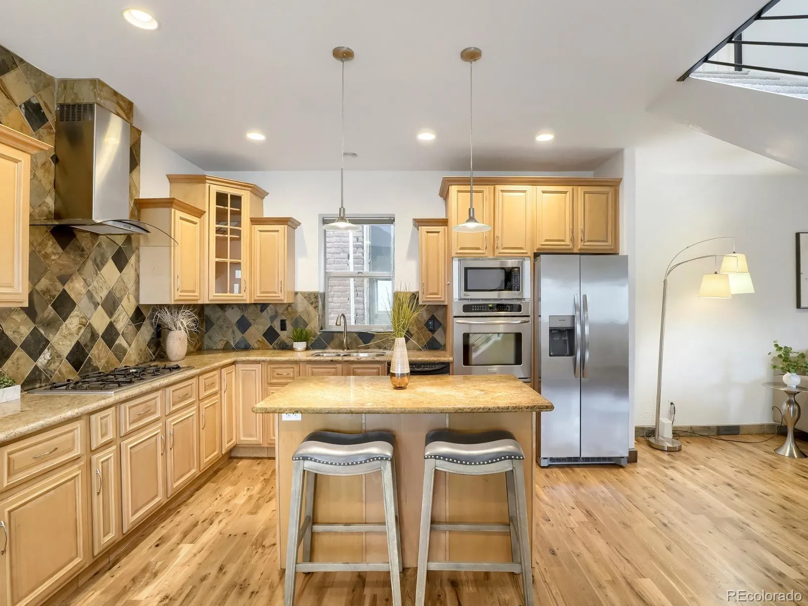 2250 N Washington Street Denver CO 80205 MLS #REC7244240 05232026095531 1600 8
