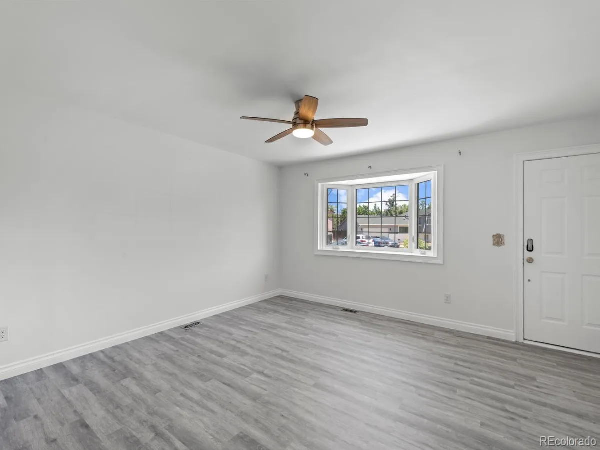 659 S Newark Court Aurora CO 80012 | MLS #REC7245534 07222026221808 1200 5