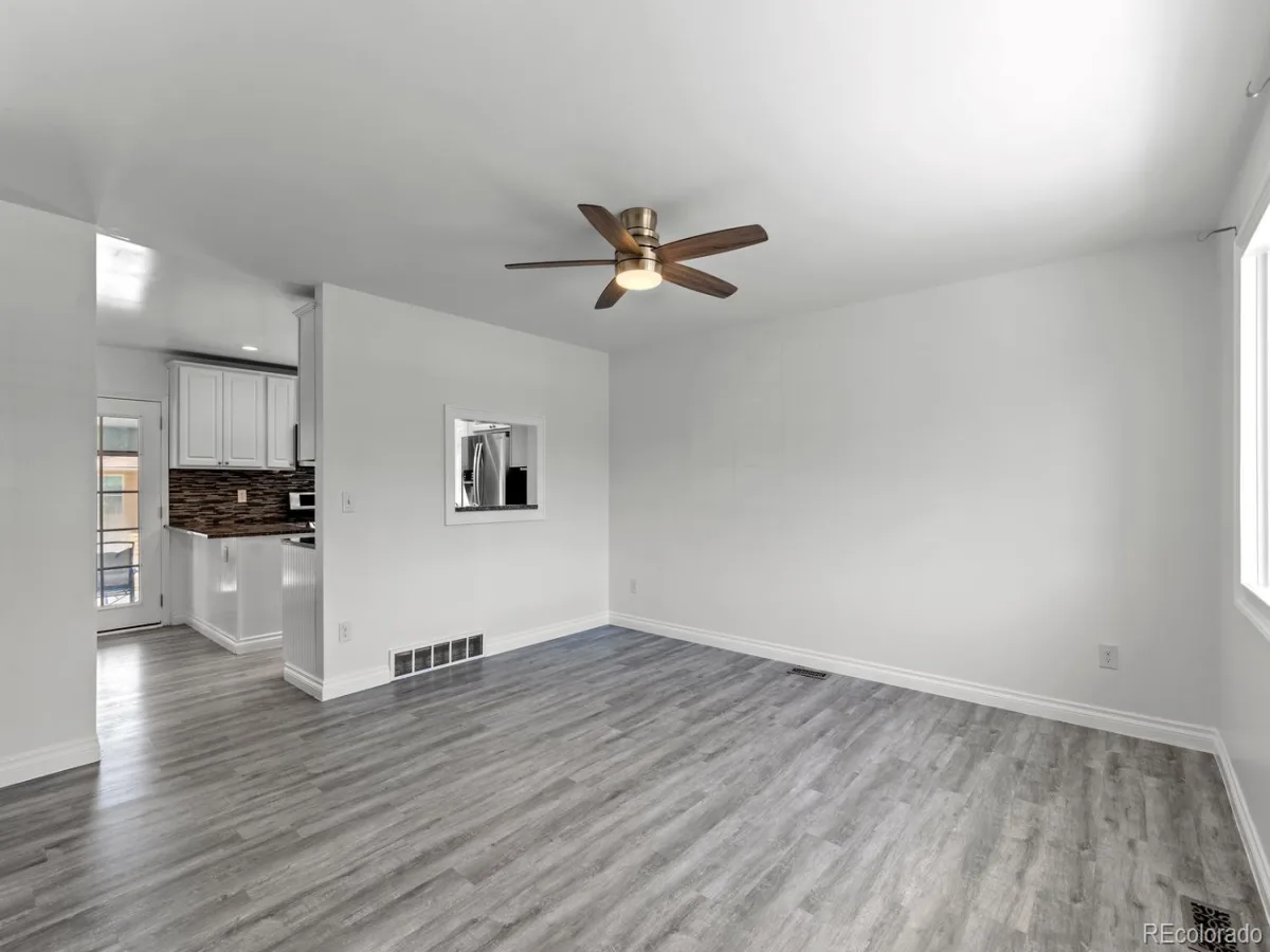 659 S Newark Court Aurora CO 80012 | MLS #REC7245534 07222026221808 1200 6