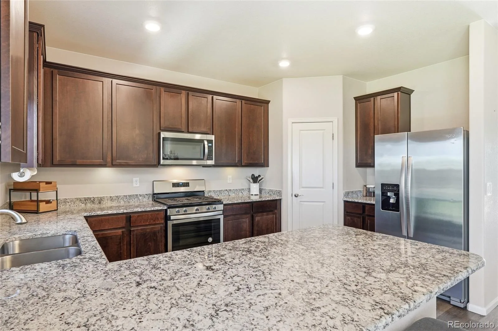 7253 Shavano Avenue Frederick CO 80504 | MLS #REC7248073 08112026135510 1600 3