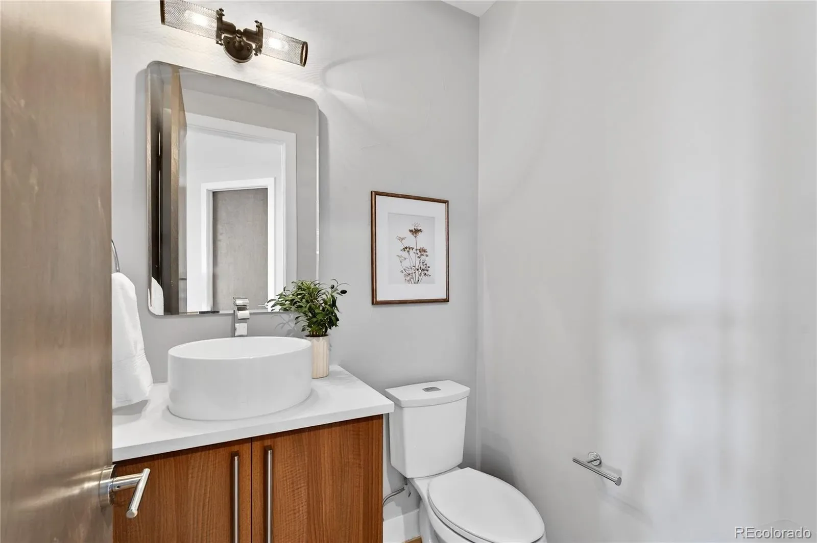 03182026163920 1600 16