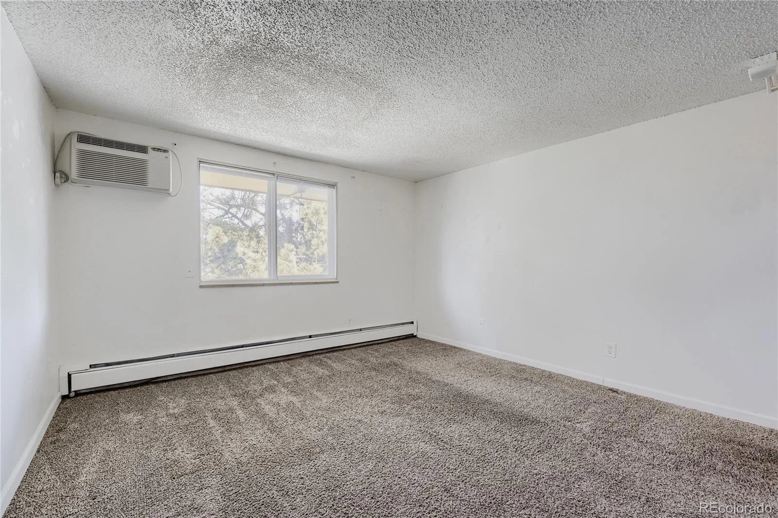 8824 E Florida Avenue #213 Denver CO 80247 | MLS #REC7250618 09212026191752 1600 3