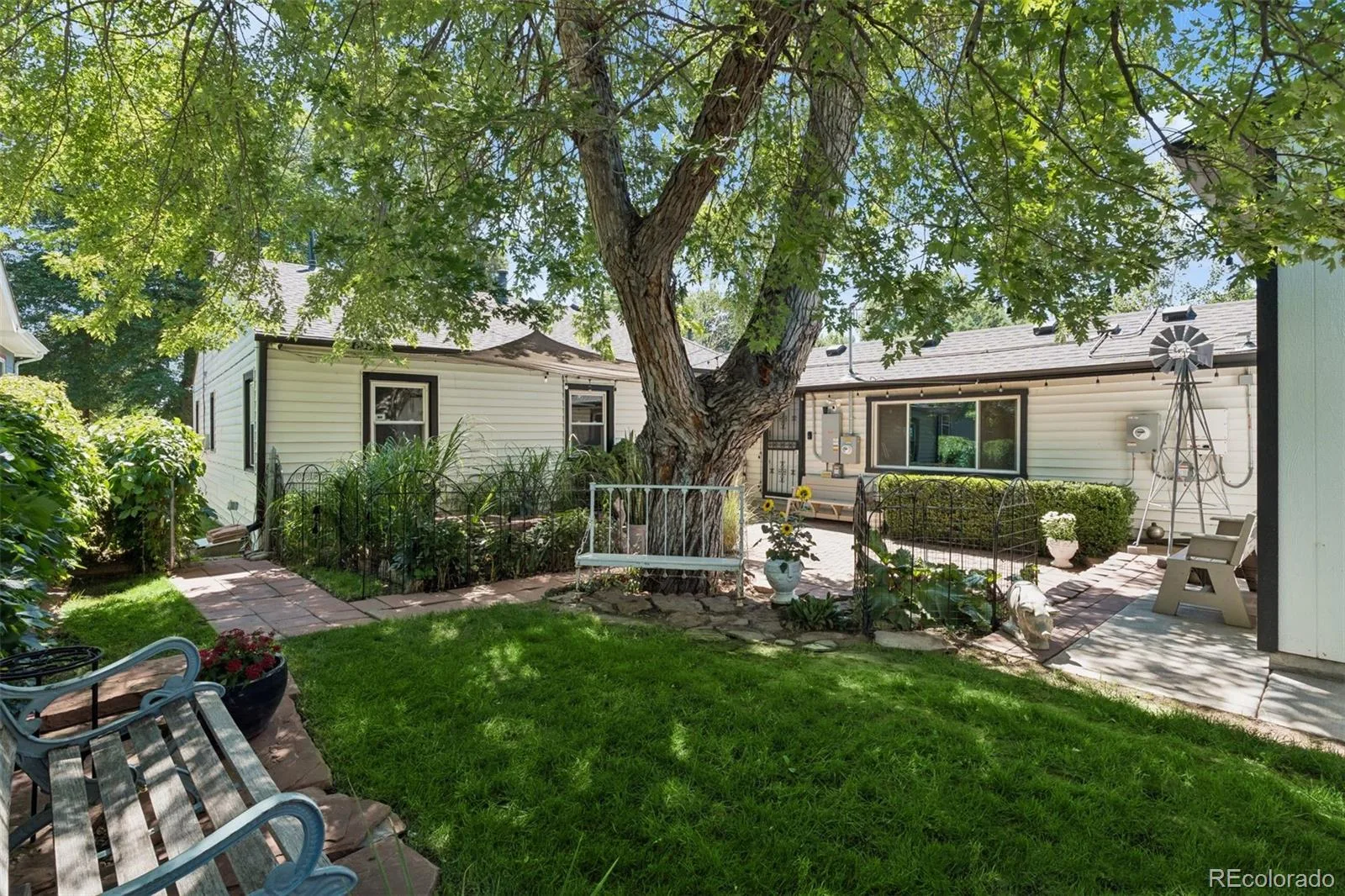 1761 Rosemary Street Denver CO 80220 | MLS #REC7252098 07302026200100 1600 39
