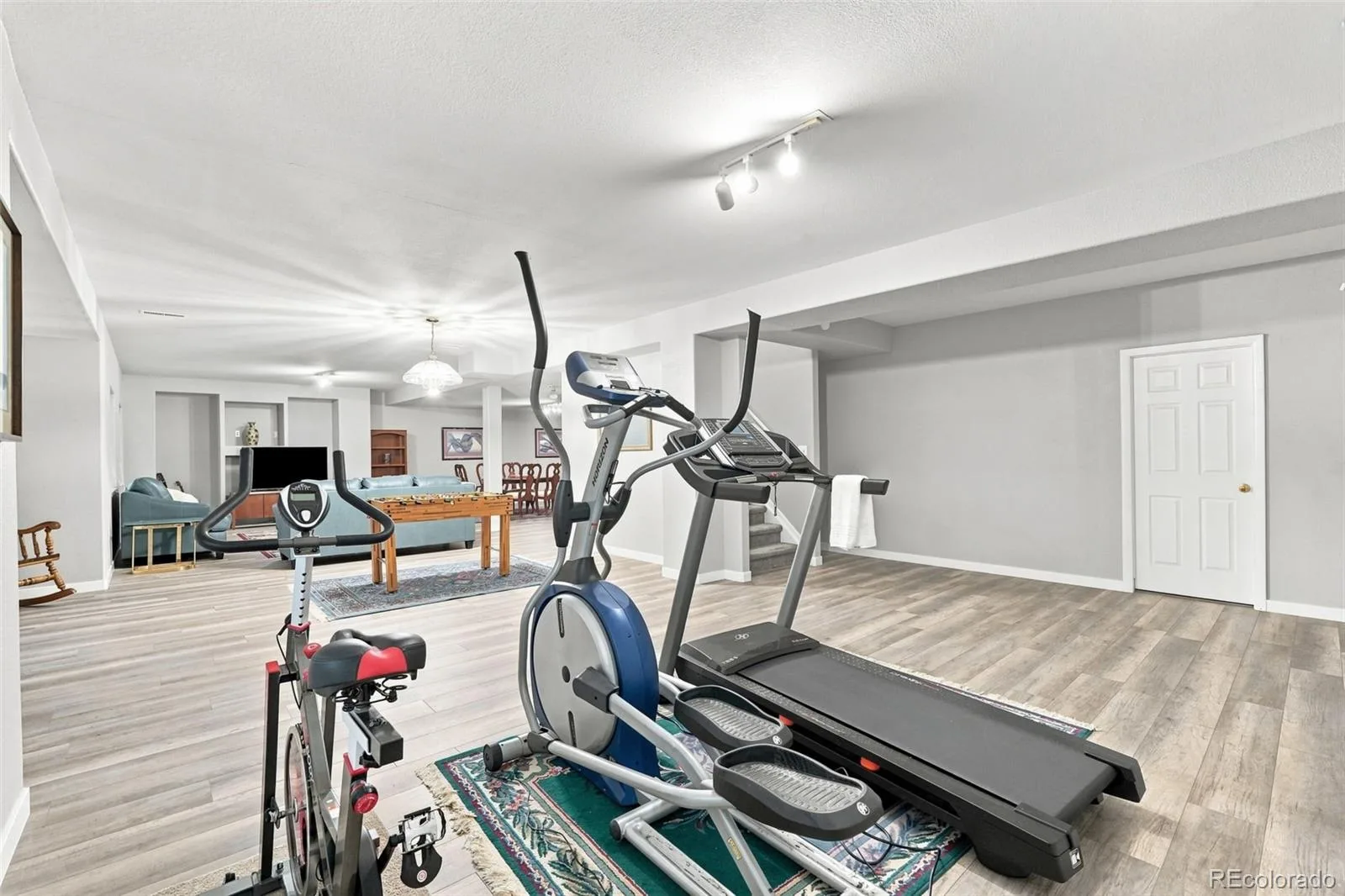 10574 Jaguar Point Lone Tree CO 80124 | MLS #REC7253641 08012026014011 1600 37
