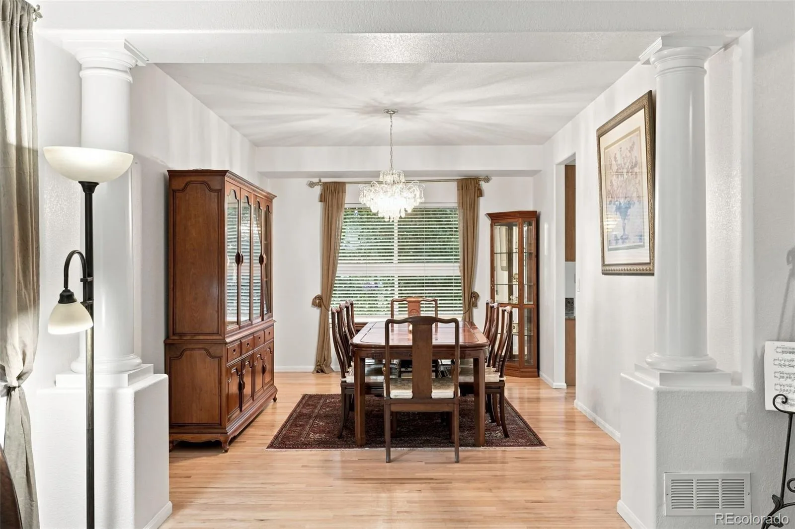 10574 Jaguar Point Lone Tree CO 80124 | MLS #REC7253641 08012026014011 1600 5