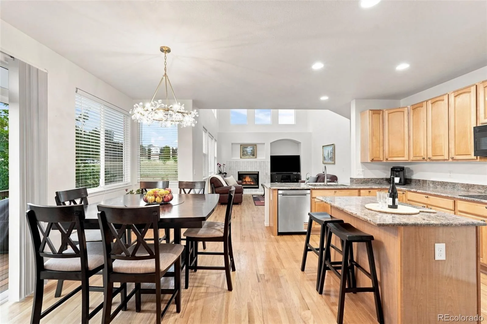 10574 Jaguar Point Lone Tree CO 80124 | MLS #REC7253641 08012026014011 1600 8