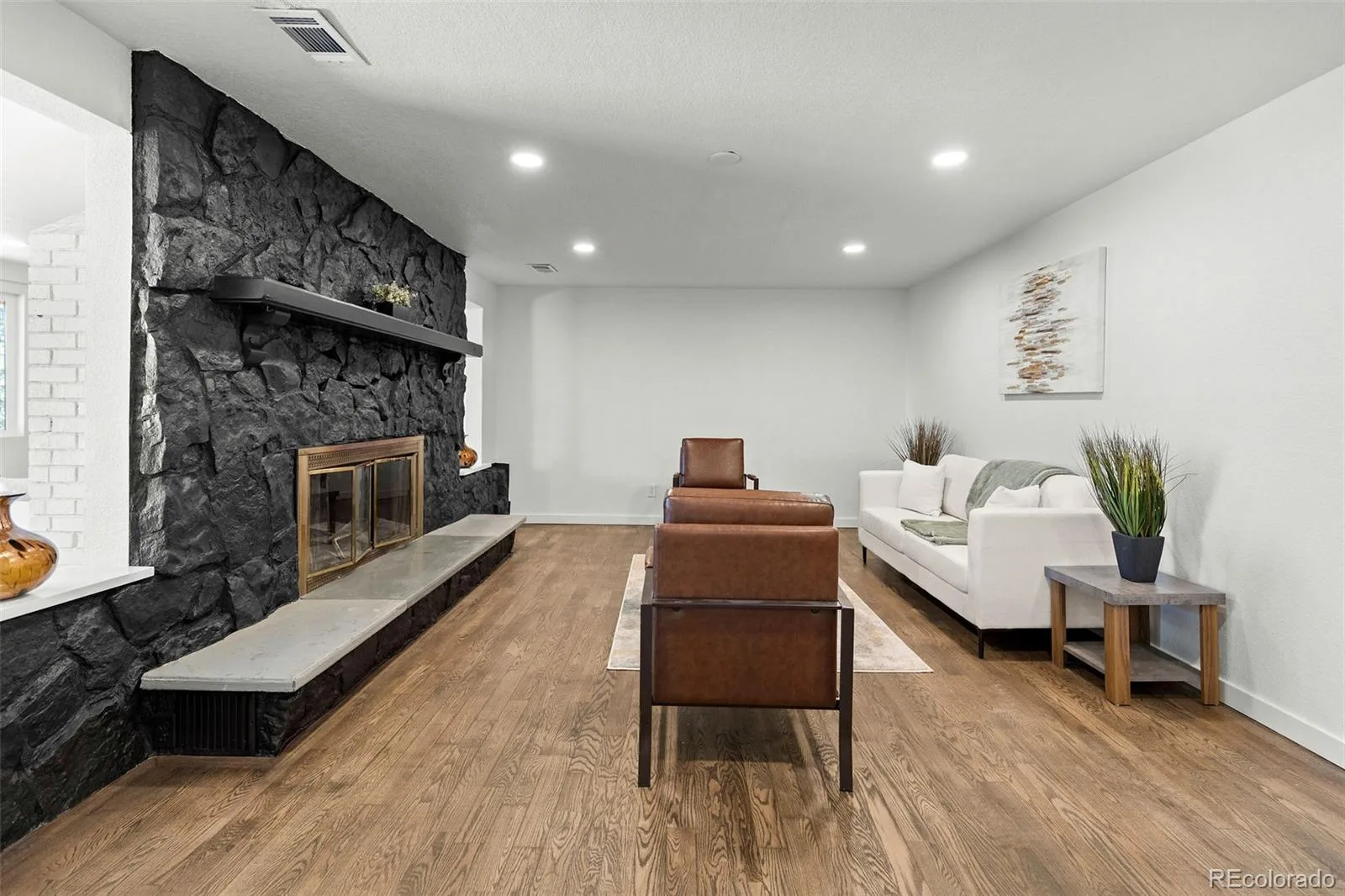 17407 E Belleview Place Centennial CO 80015 MLS #REC7257657 06112026205736 1600 3
