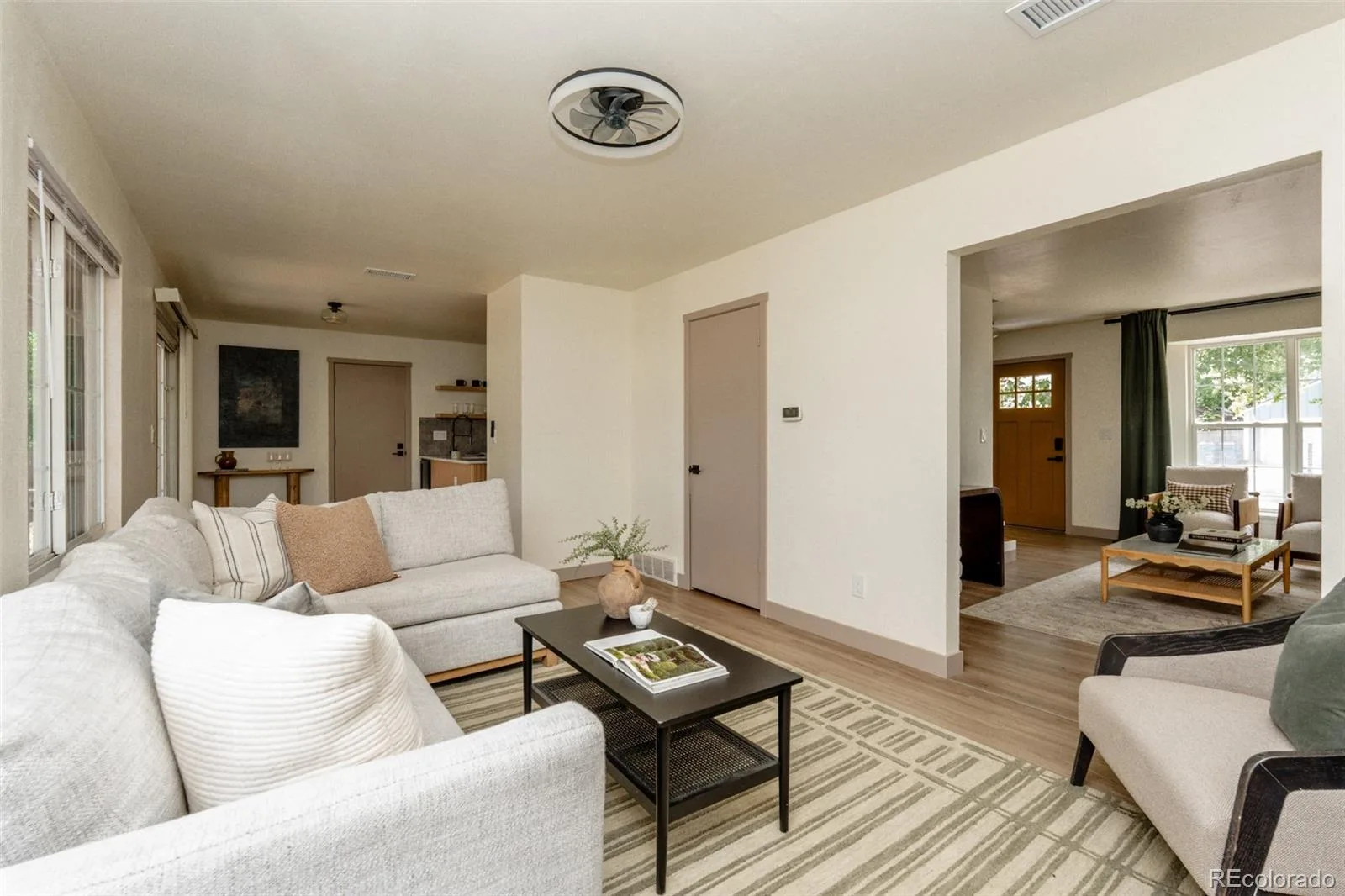 1410 S Vaughn Circle Aurora CO 80012 | MLS #REC7258646 08152026210919 1600 7