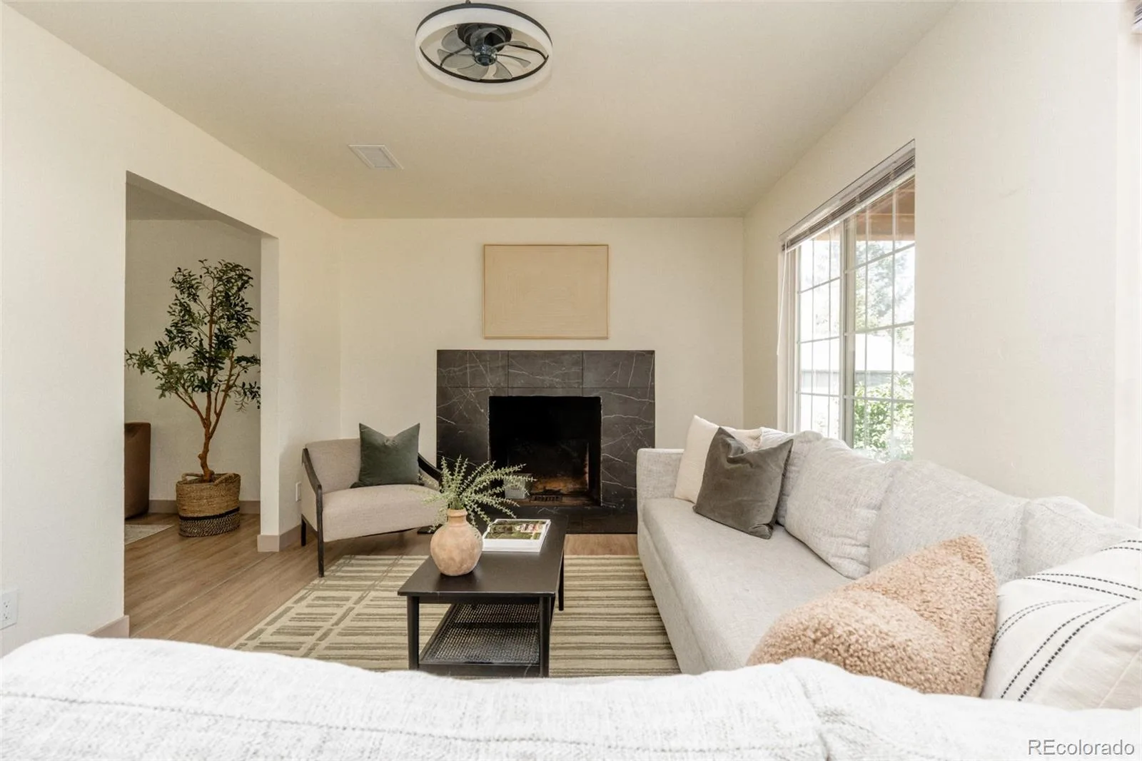 1410 S Vaughn Circle Aurora CO 80012 | MLS #REC7258646 08152026210919 1600 8