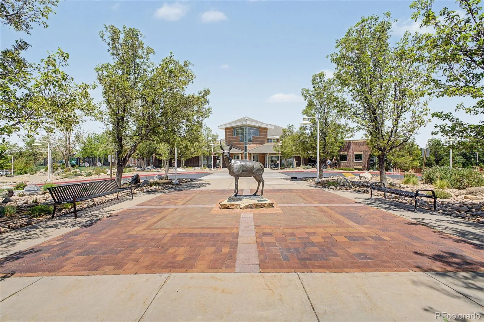 9154 Anasazi Indian Trail Littleton CO 80129 | MLS #REC7259098 07032026180629 1600 39