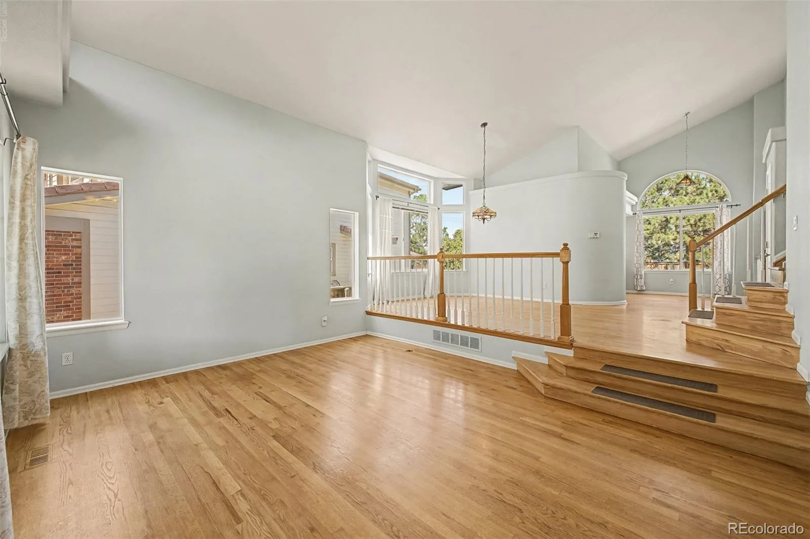 9154 Anasazi Indian Trail Littleton CO 80129 | MLS #REC7259098 07032026180629 1600 4