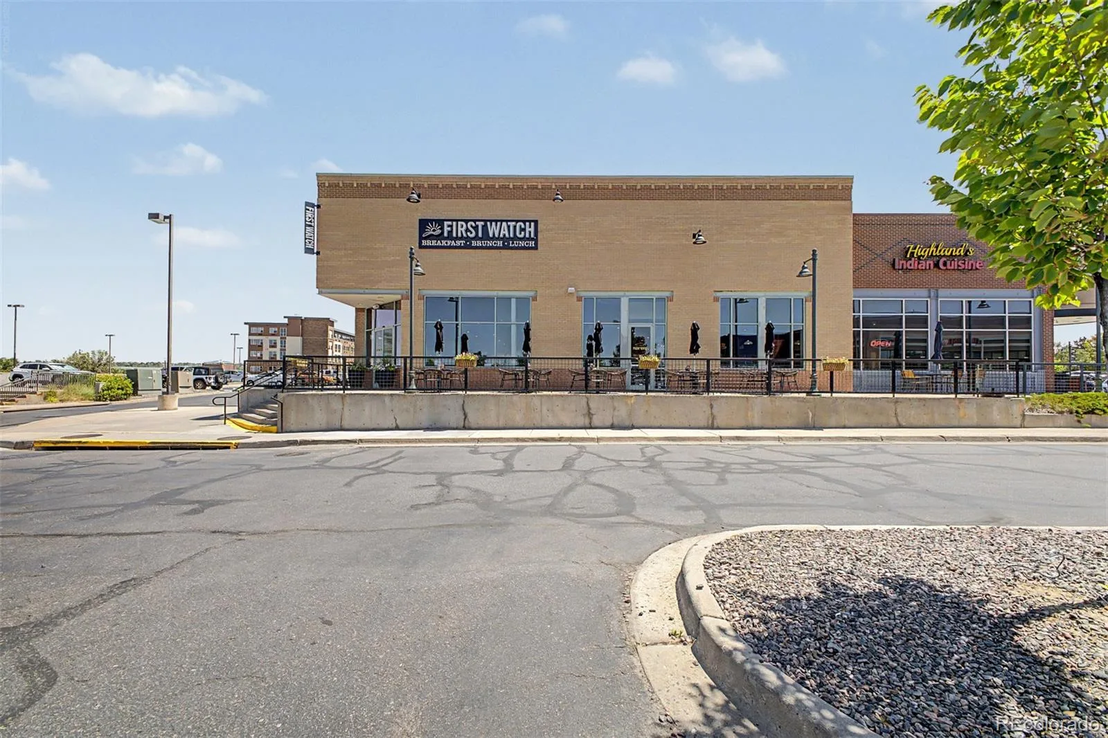 9154 Anasazi Indian Trail Littleton CO 80129 | MLS #REC7259098 07032026180629 1600 46