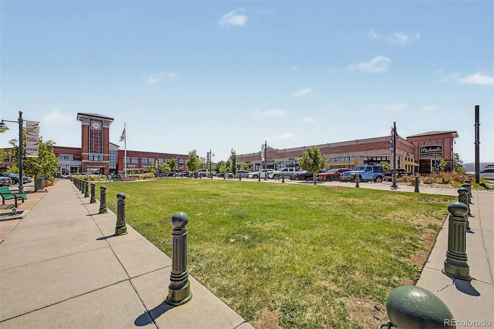 9154 Anasazi Indian Trail Littleton CO 80129 | MLS #REC7259098 07032026180629 1600 47