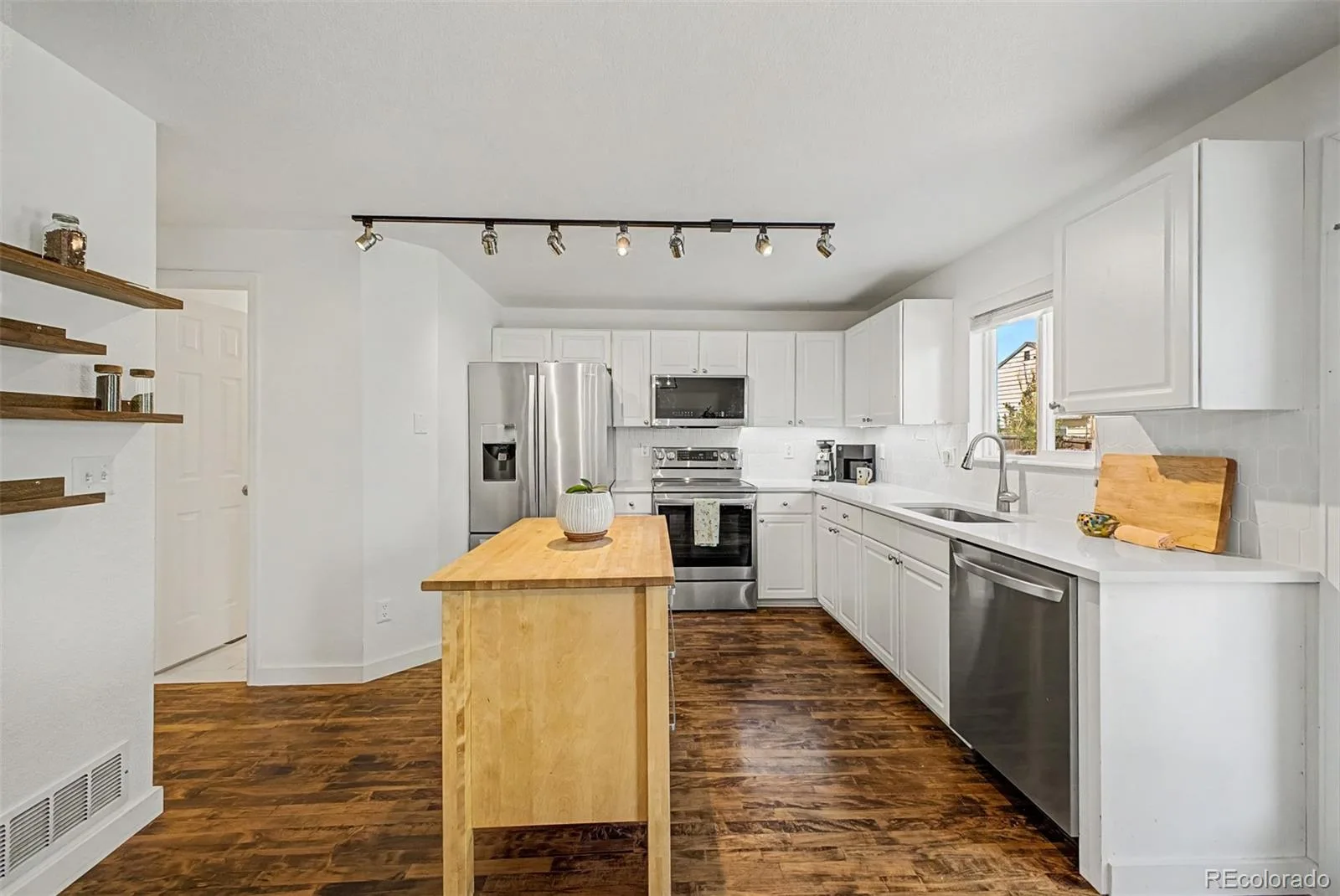 12520 Eliot Street Broomfield CO 80020 | MLS #REC7259225 07172026002639 1600 9