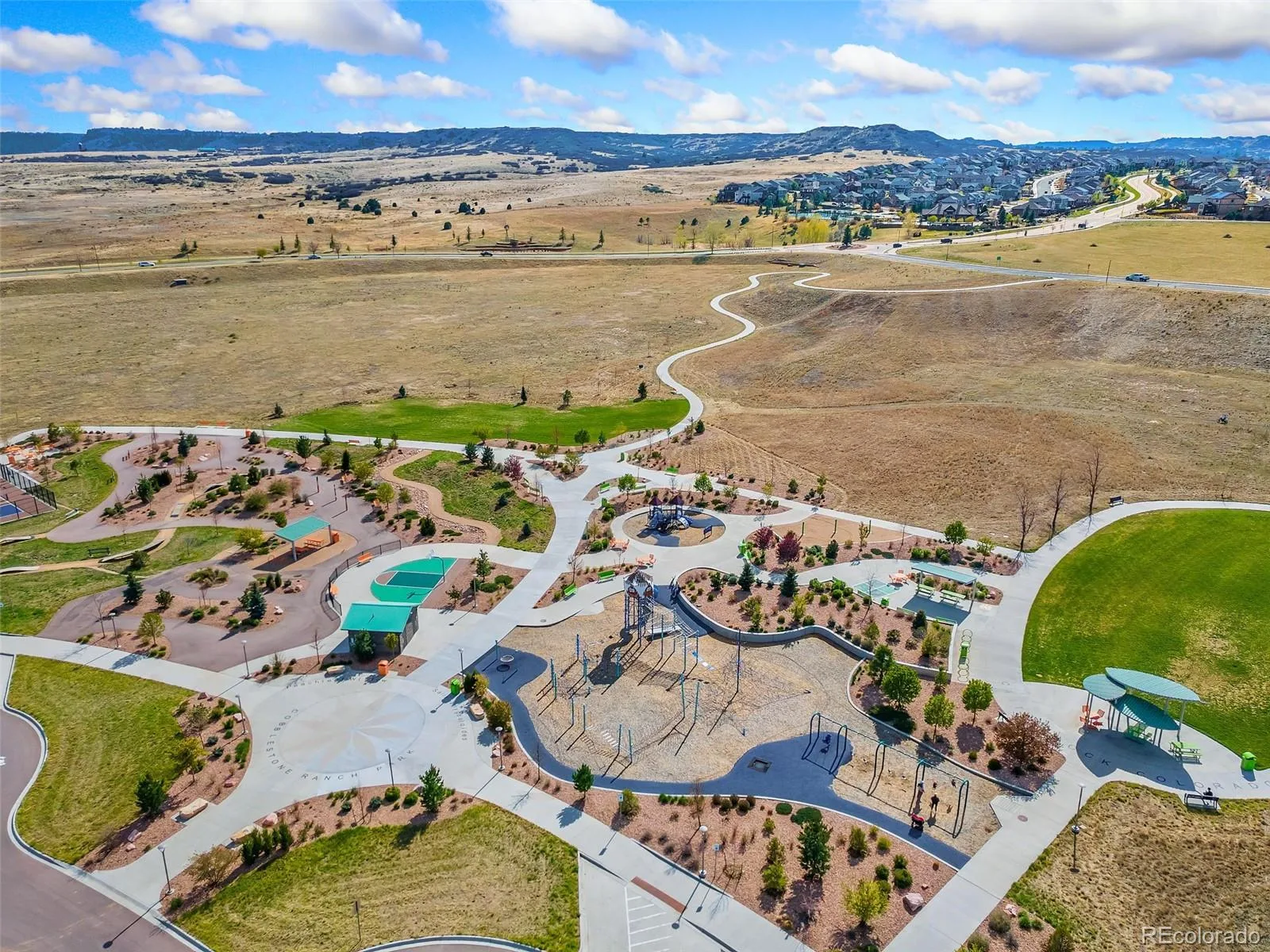 6230 Blue Water Circle Castle Rock CO 80108 | MLS #REC7259273 07252026172439 1600 37