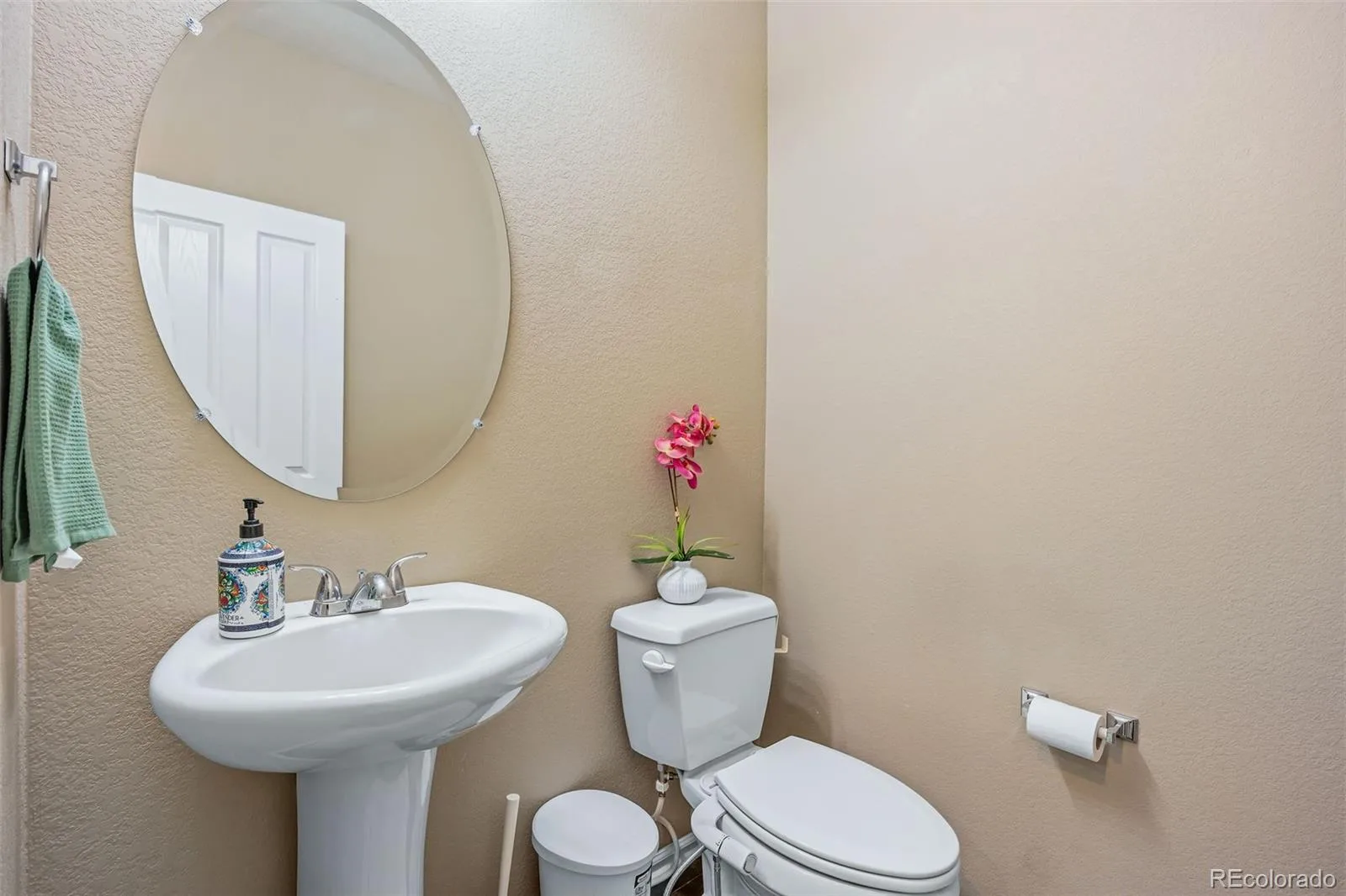 6230 Blue Water Circle Castle Rock CO 80108 | MLS #REC7259273 07252026172439 1600 5