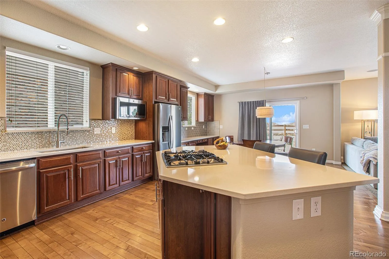 24871 E Ontario Drive Aurora CO 80016 MLS #REC7259798 04172026035349 1600 10