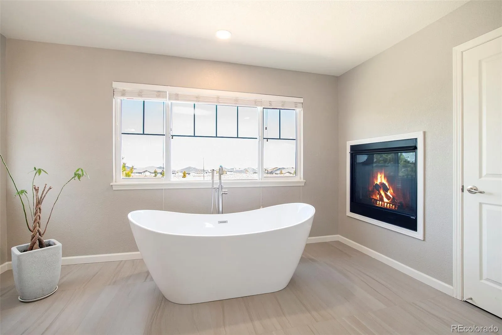 24871 E Ontario Drive Aurora CO 80016 MLS #REC7259798 04172026035349 1600 24