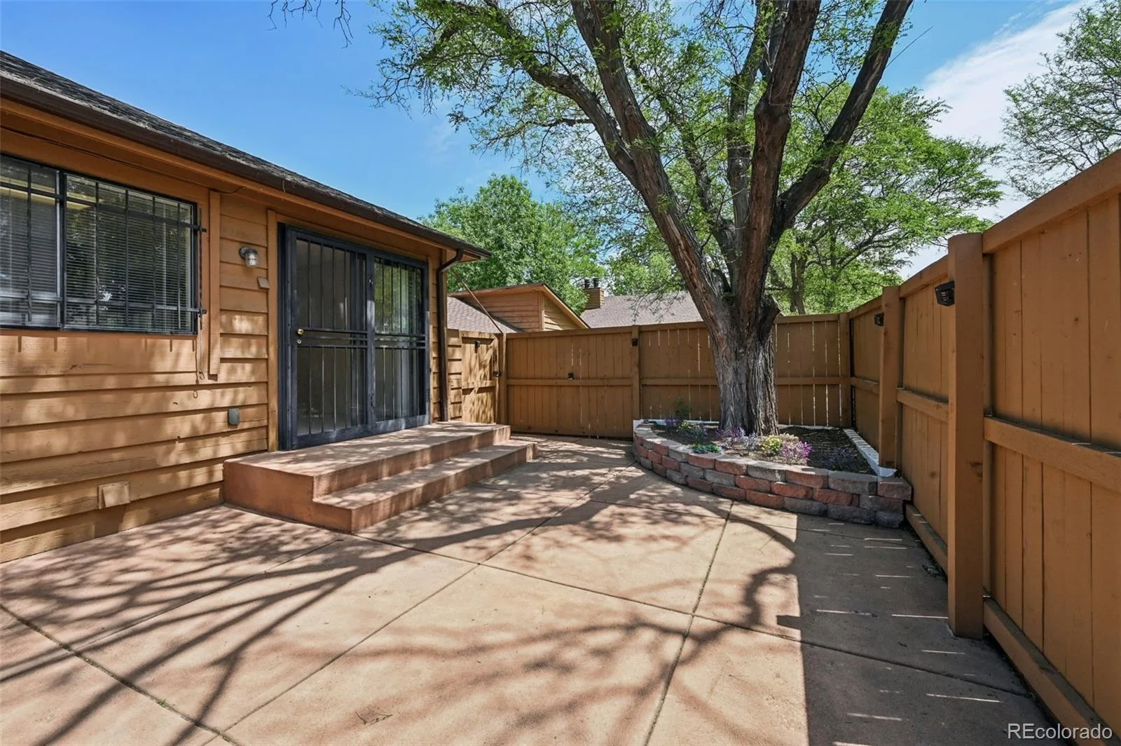 82 S Eagle Circle Aurora CO 80012 MLS #REC7261480 06102026211221 1600 20