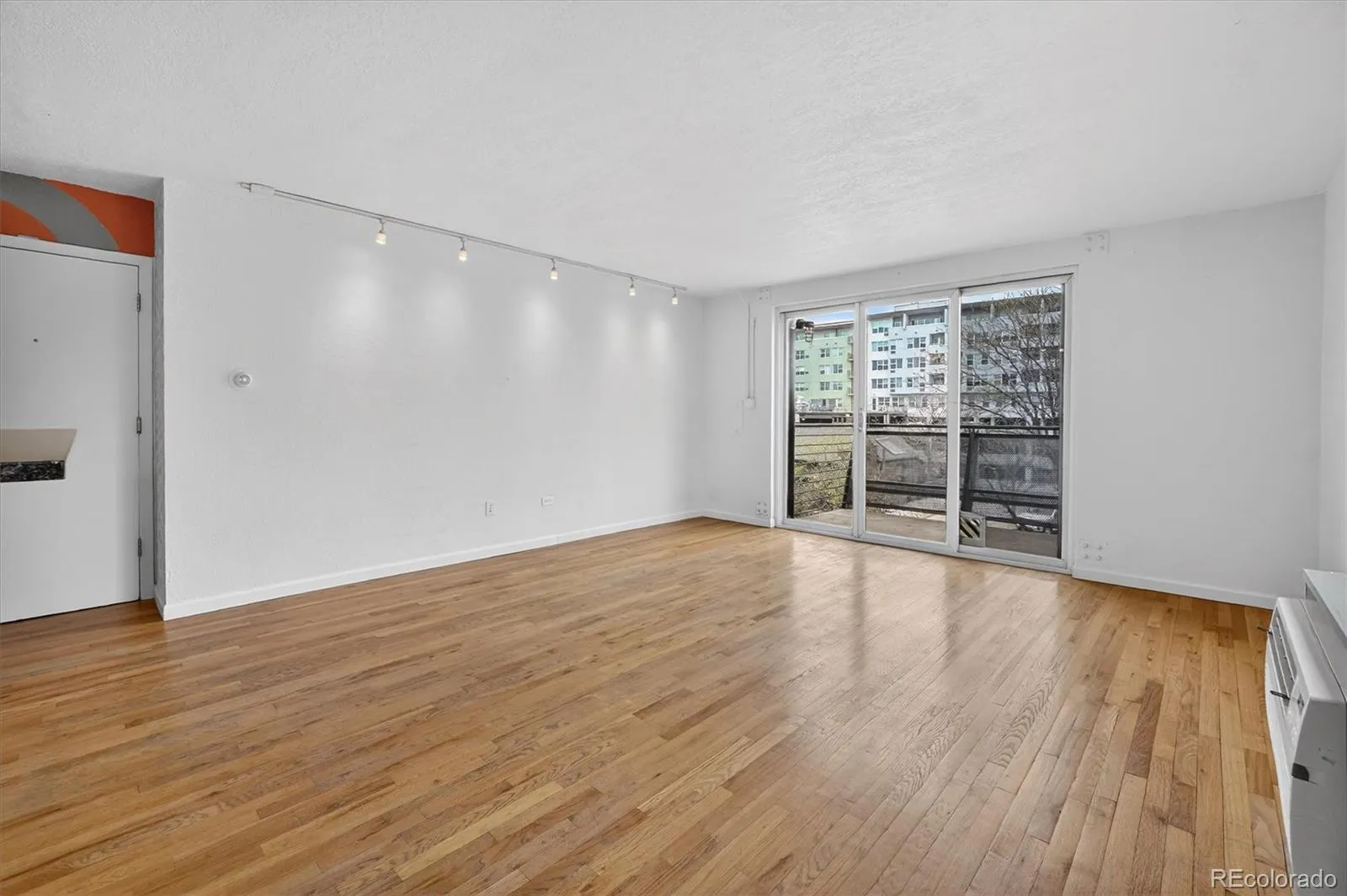 1336 N Logan Street #401 Denver CO 80203 MLS #REC7263203 04272026153721 1600 20