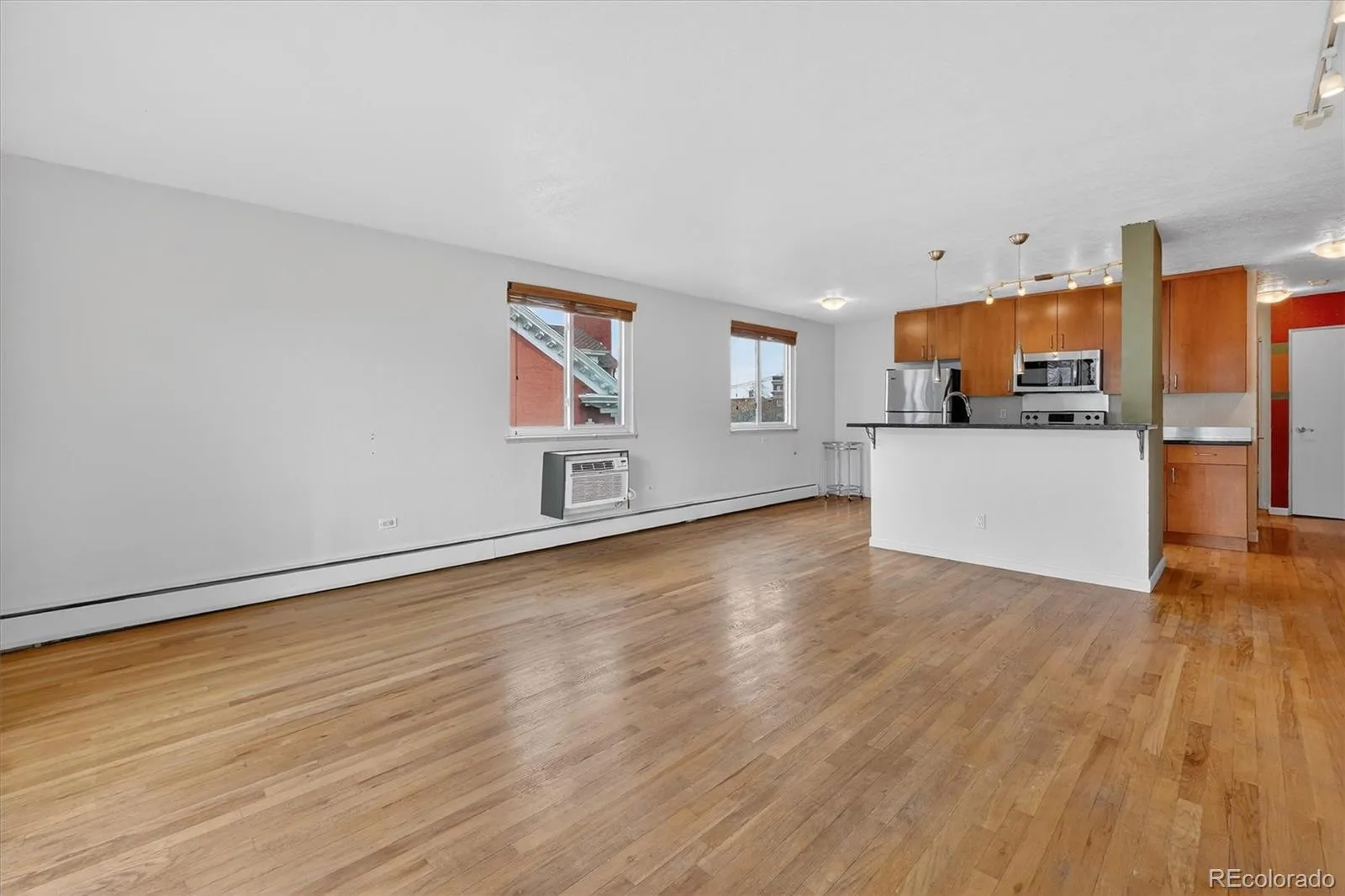 1336 N Logan Street #401 Denver CO 80203 MLS #REC7263203 04272026153721 1600 21