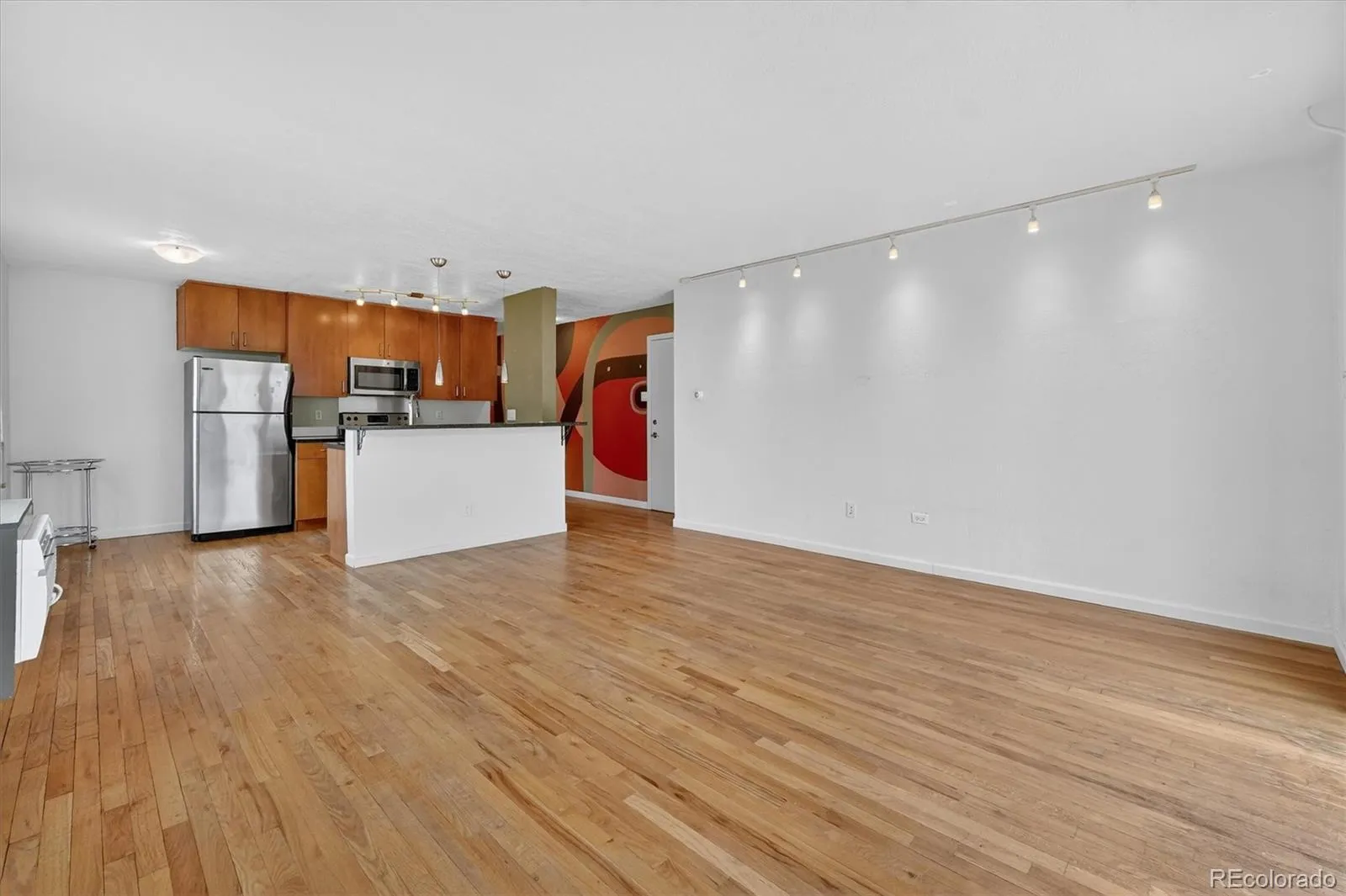 1336 N Logan Street #401 Denver CO 80203 MLS #REC7263203 04272026153721 1600 22