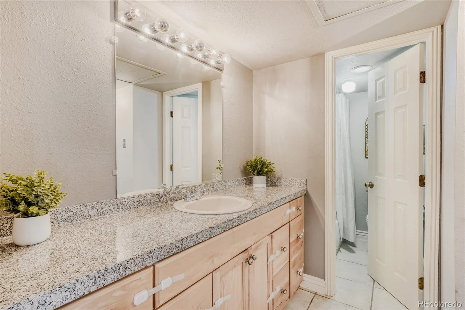 1433 N Williams Street #1007 Denver CO 80218 MLS #REC7267110 06032026012531 1600 22