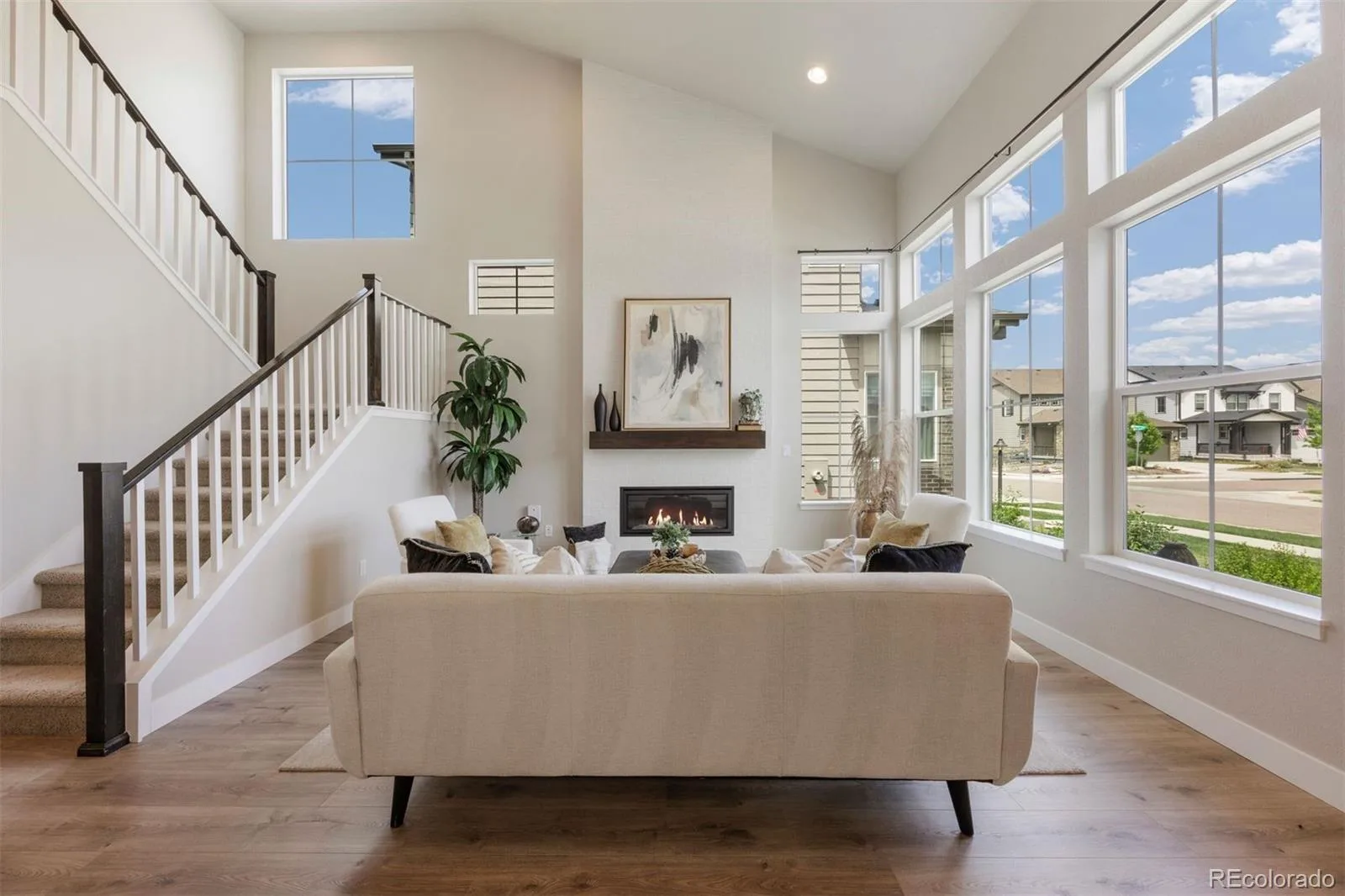 1556 Stablecross Drive Castle Pines CO 80108 MLS #REC7267247 08022026001636 1600 15