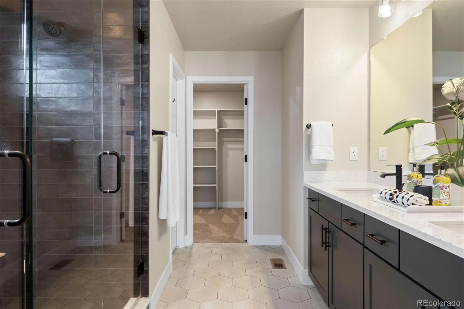 1556 Stablecross Drive Castle Pines CO 80108 MLS #REC7267247 08022026001636 1600 26