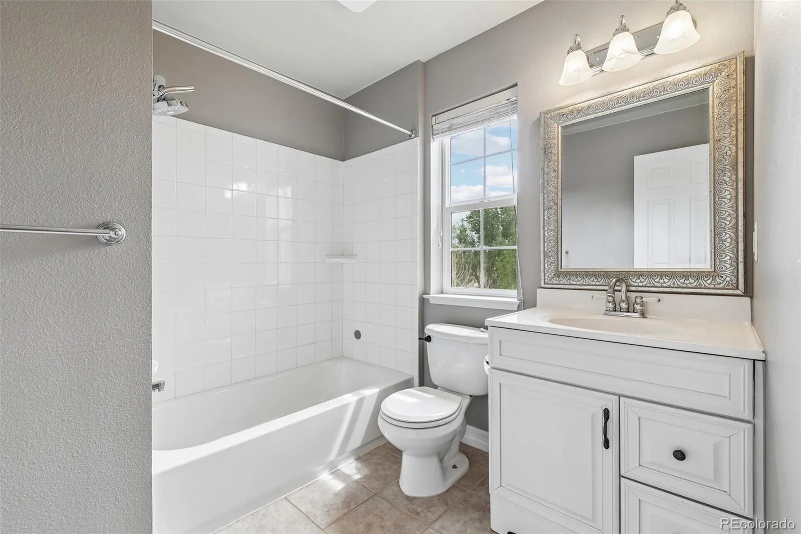 6895 E 167th Avenue Brighton CO 80602 | MLS #REC7267557 04272026221050 1600 32