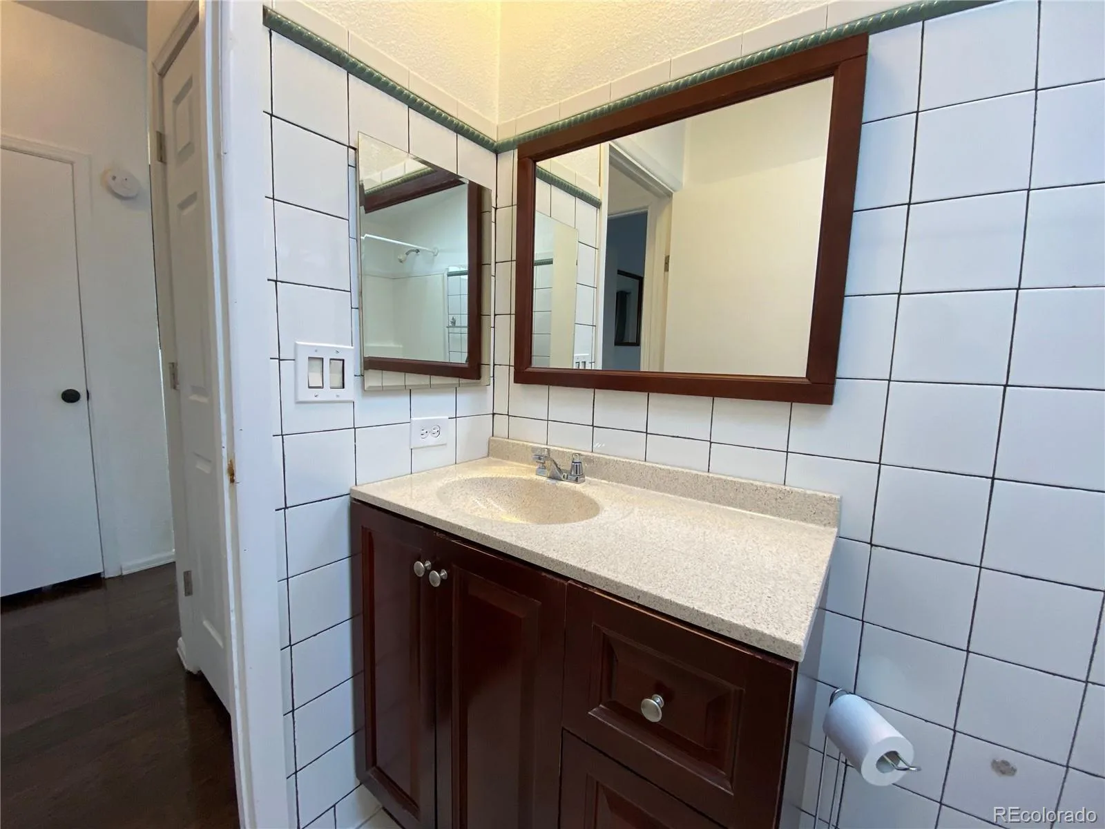 611 W 4th Avenue Denver CO 80223 MLS #REC7267809 06162026221445 1600 13