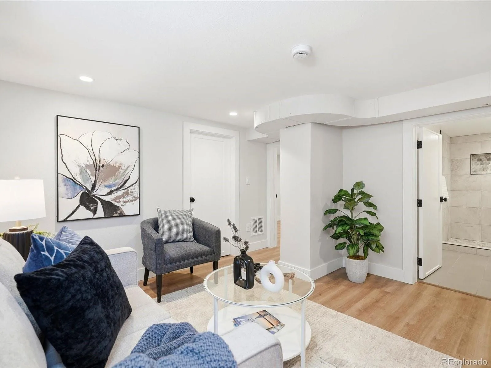 3550 N Vine Street Denver CO 80205 | MLS #REC7273848 08222026012009 1600 30