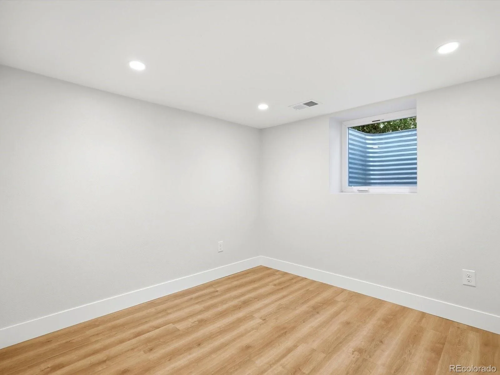3550 N Vine Street Denver CO 80205 | MLS #REC7273848 08222026012009 1600 33