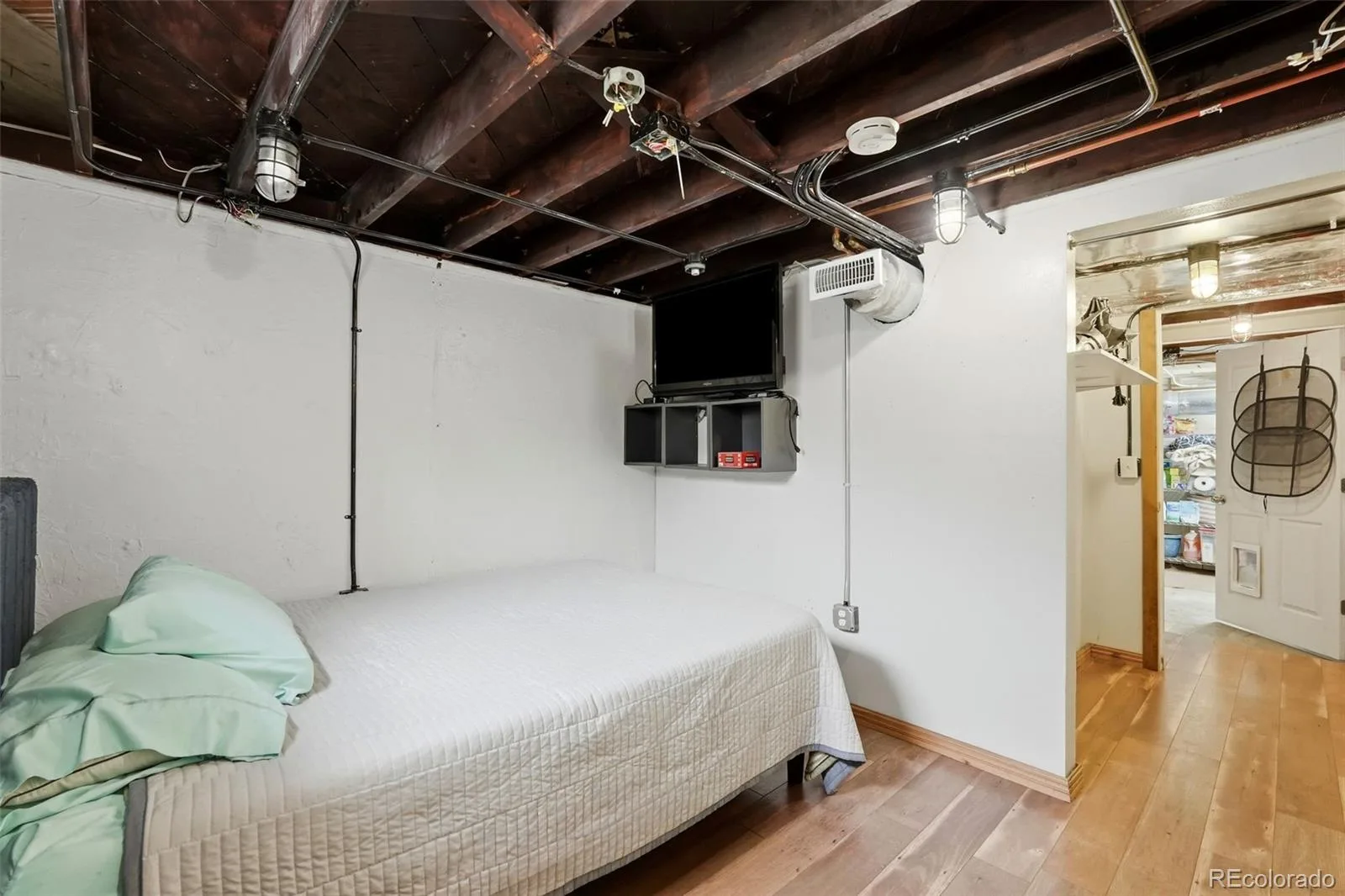 1815 S Cook Street Denver CO 80210 | MLS #REC7275516 10032026182702 1600 21